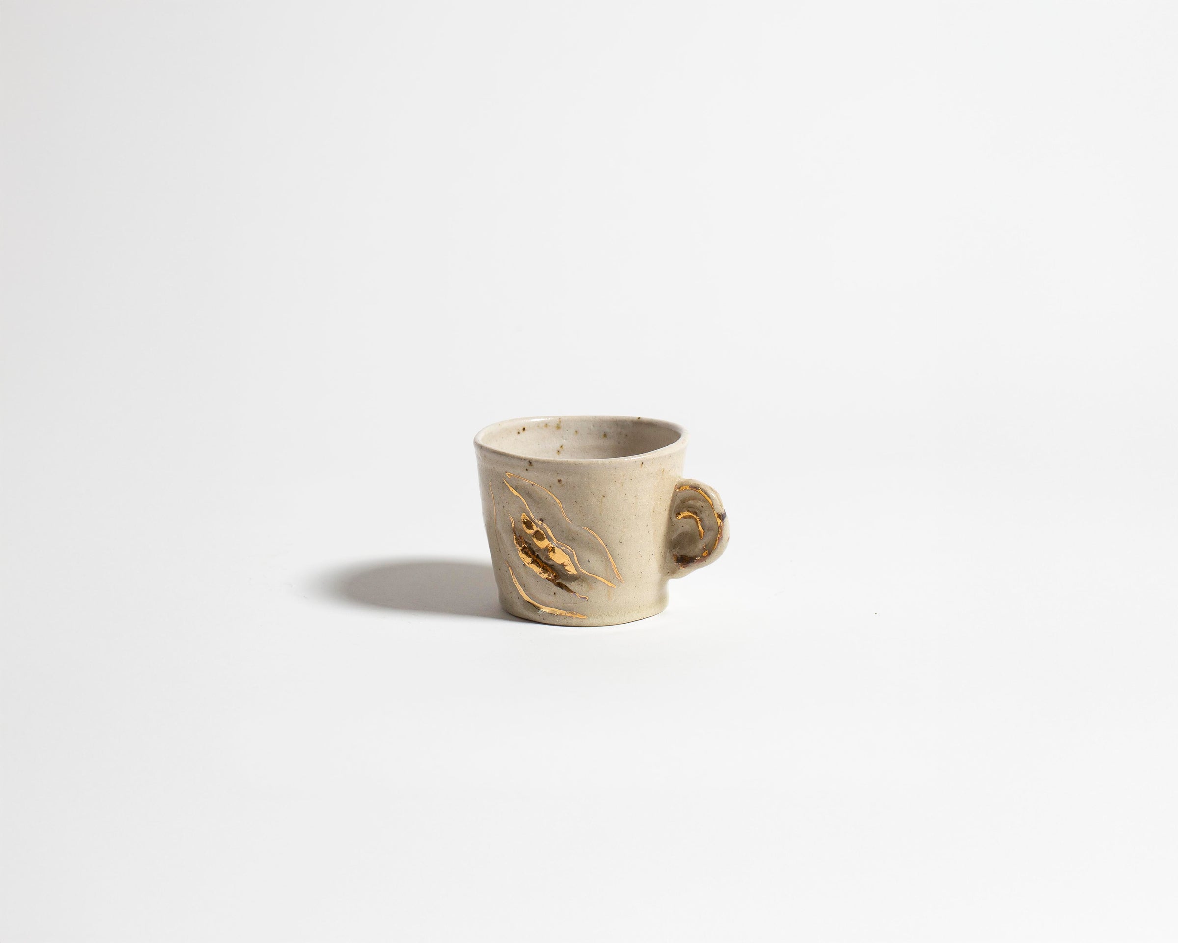 Akiko Hirai "Not I", Samuel Beckett Mug in Beige