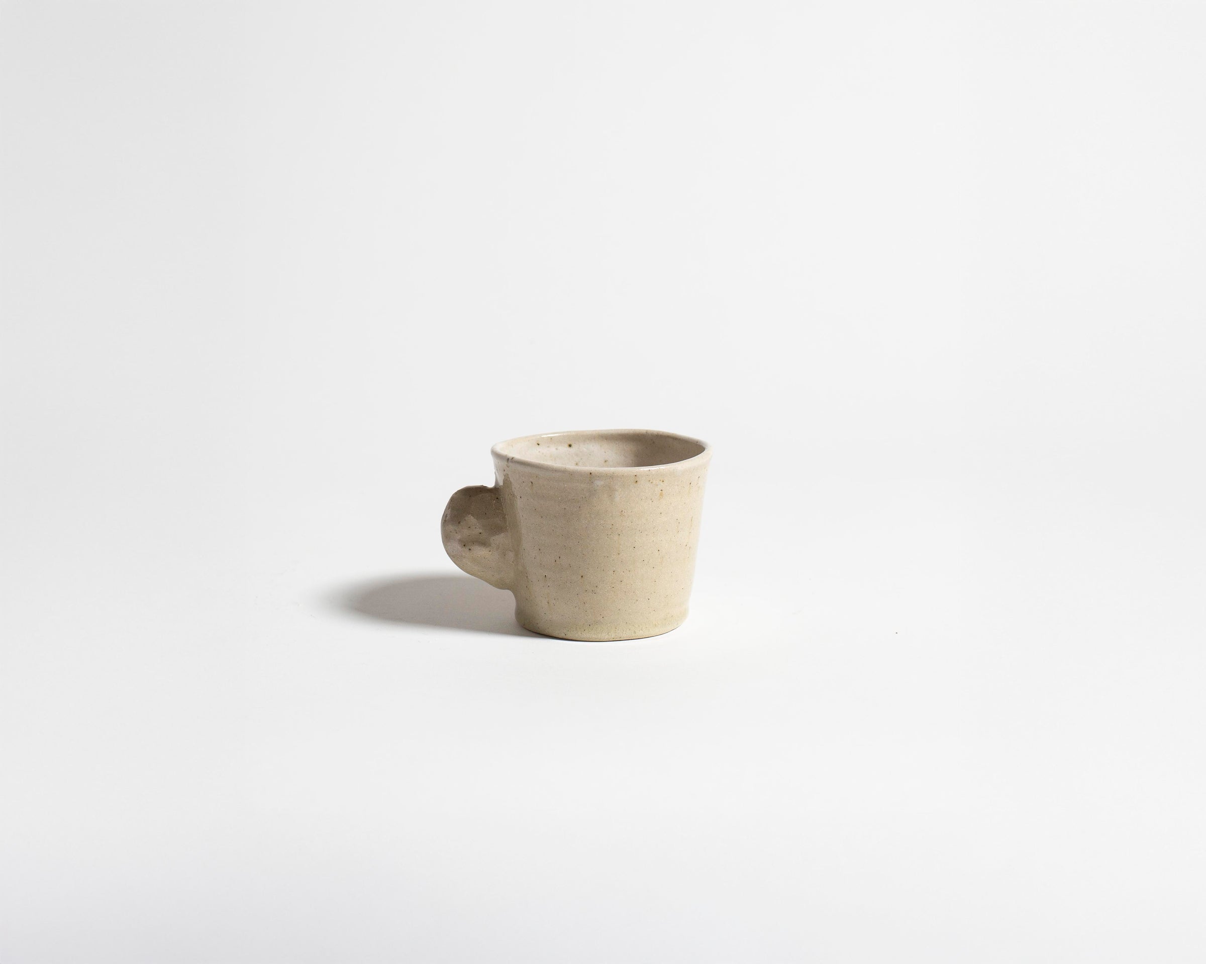 Akiko Hirai "Not I", Samuel Beckett Mug in Beige
