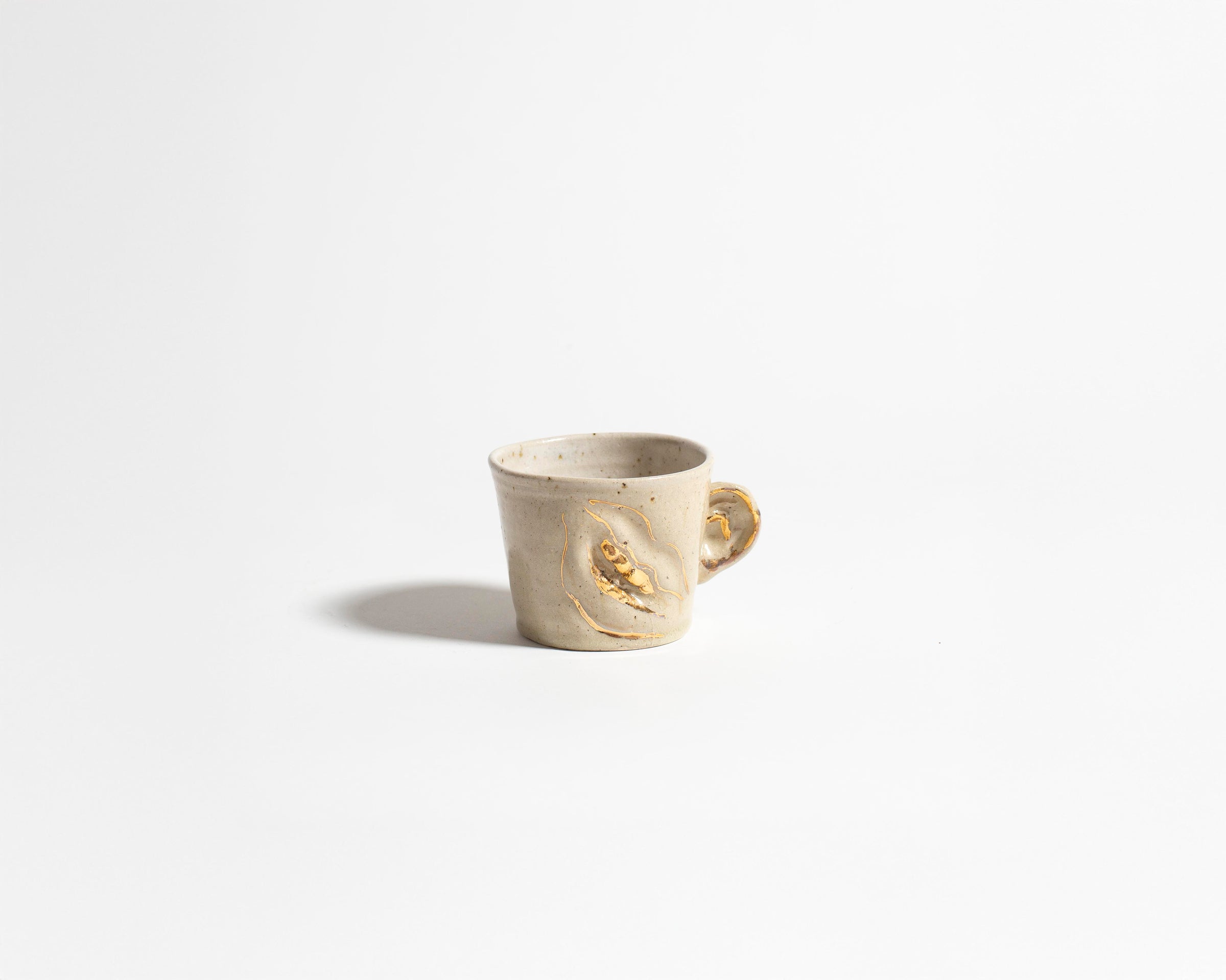 Akiko Hirai "Not I", Samuel Beckett Mug in Beige