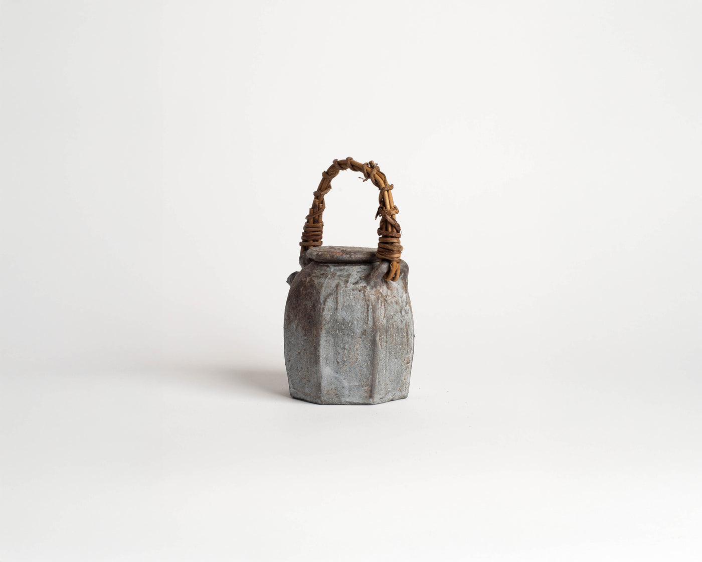 Akiko Hirai Kohiki Teapot in Charcoal Melange