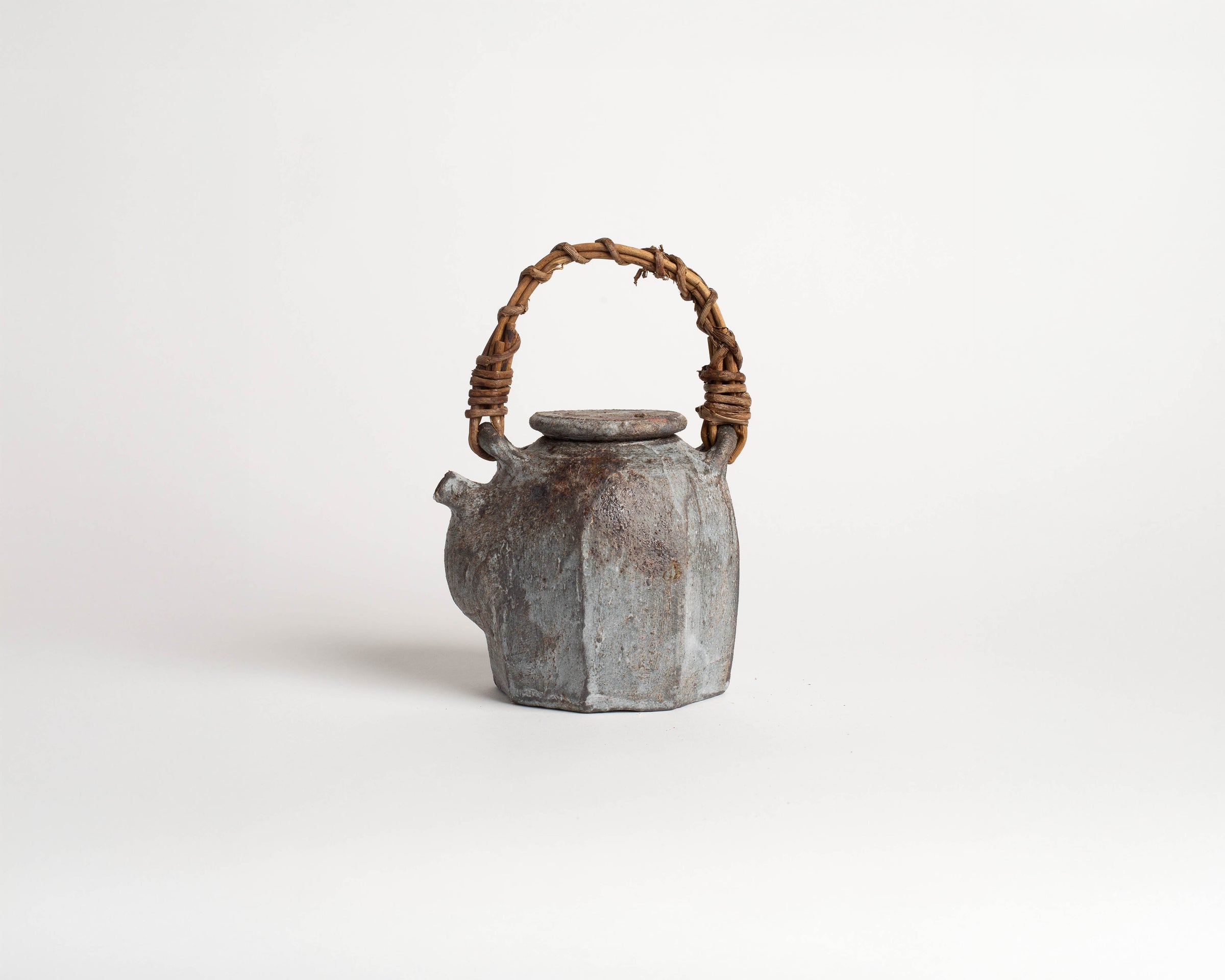 Akiko Hirai Kohiki Teapot in Charcoal Melange