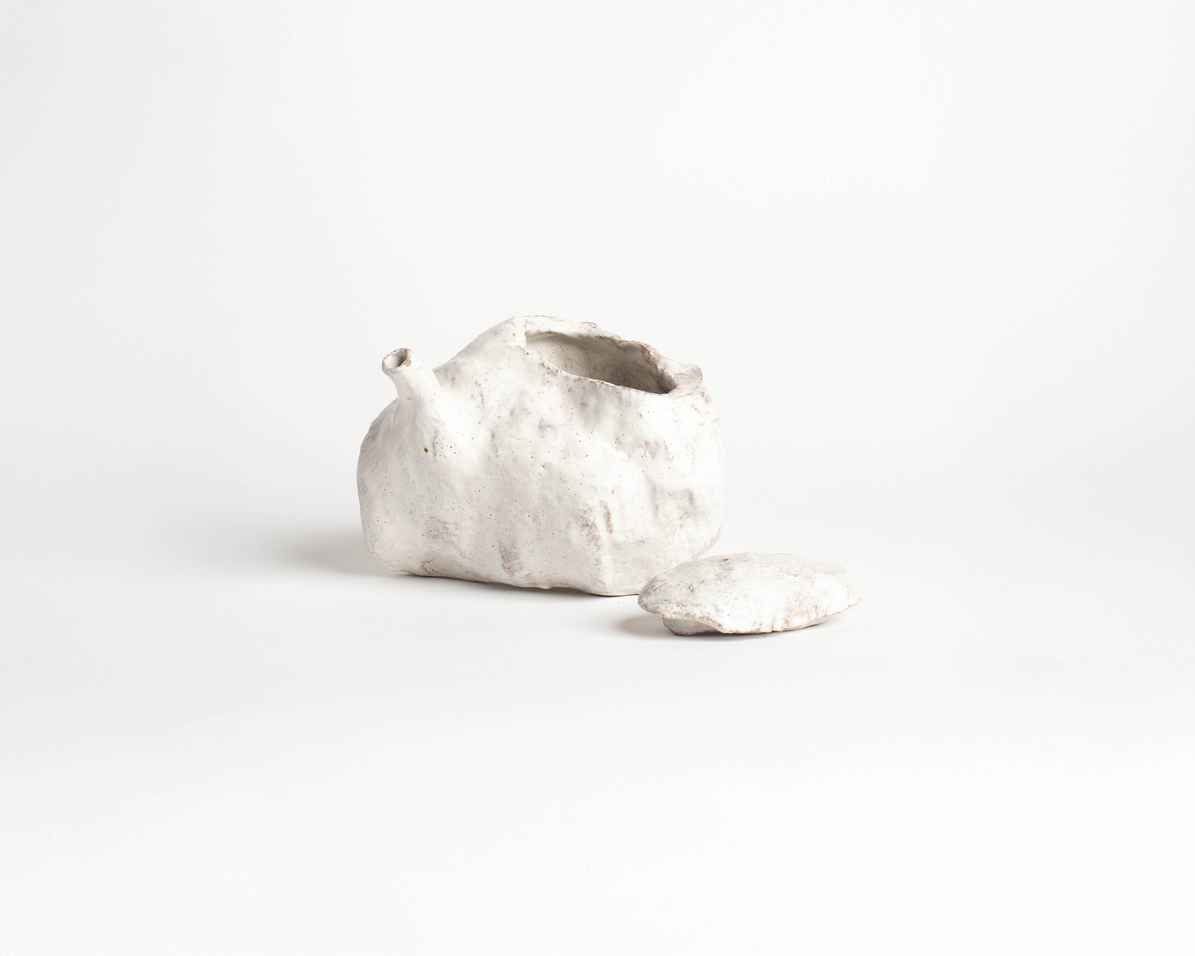 Akiko Hirai Large Rock Teapot in Charcoal Melange