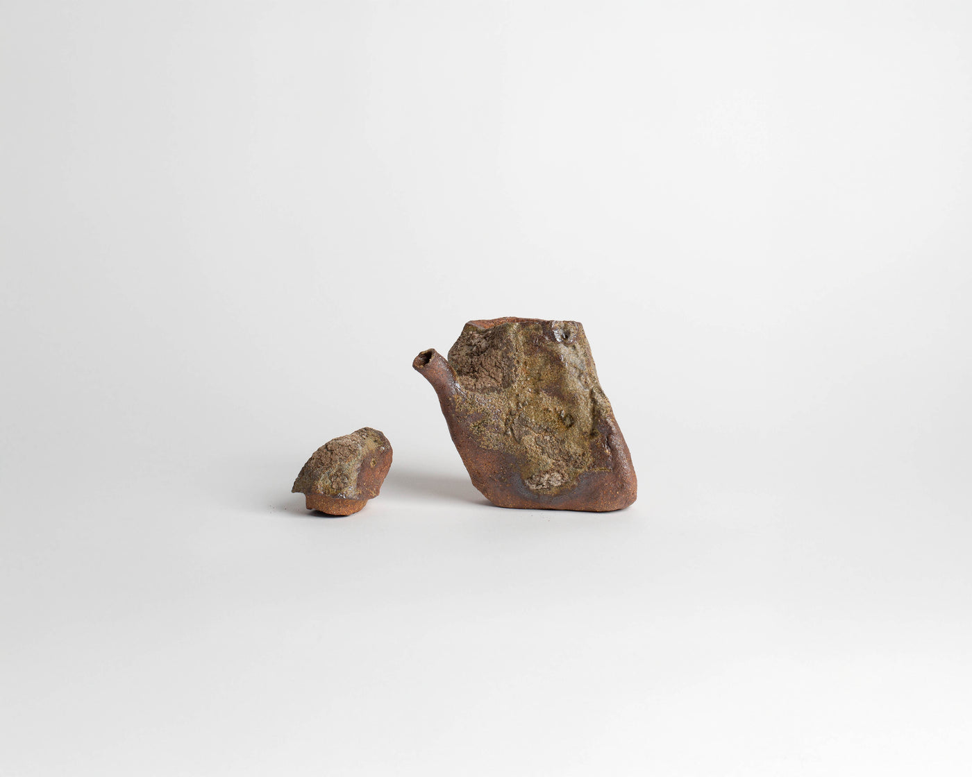 Akiko Hirai Small Rock Teapot in Charcoal Melange