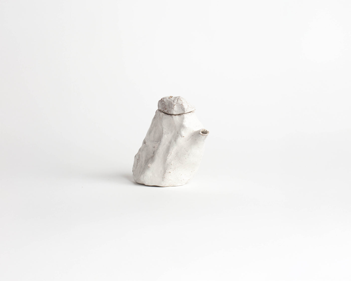 Akiko Hirai Small Rock Teapot in White