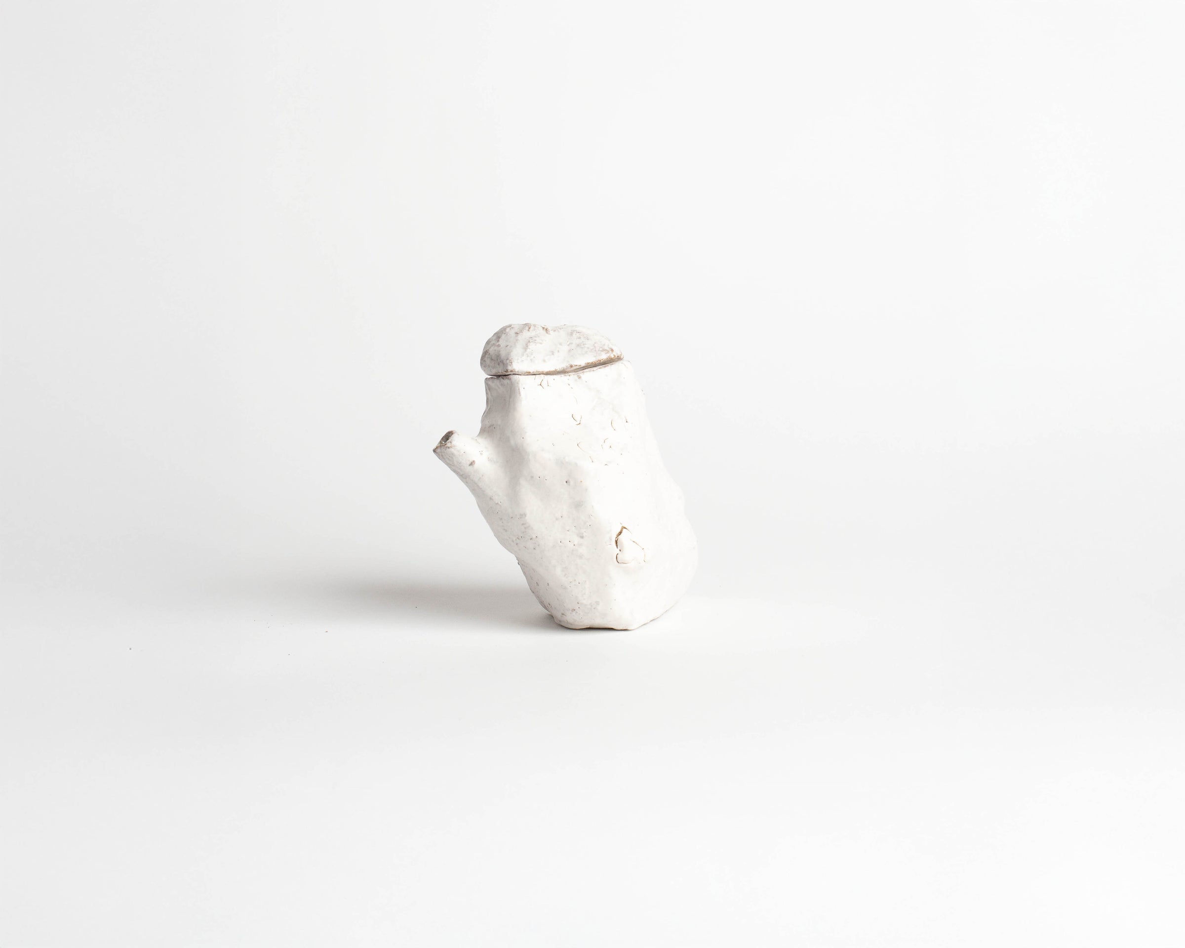 Akiko Hirai Small Rock Teapot in White
