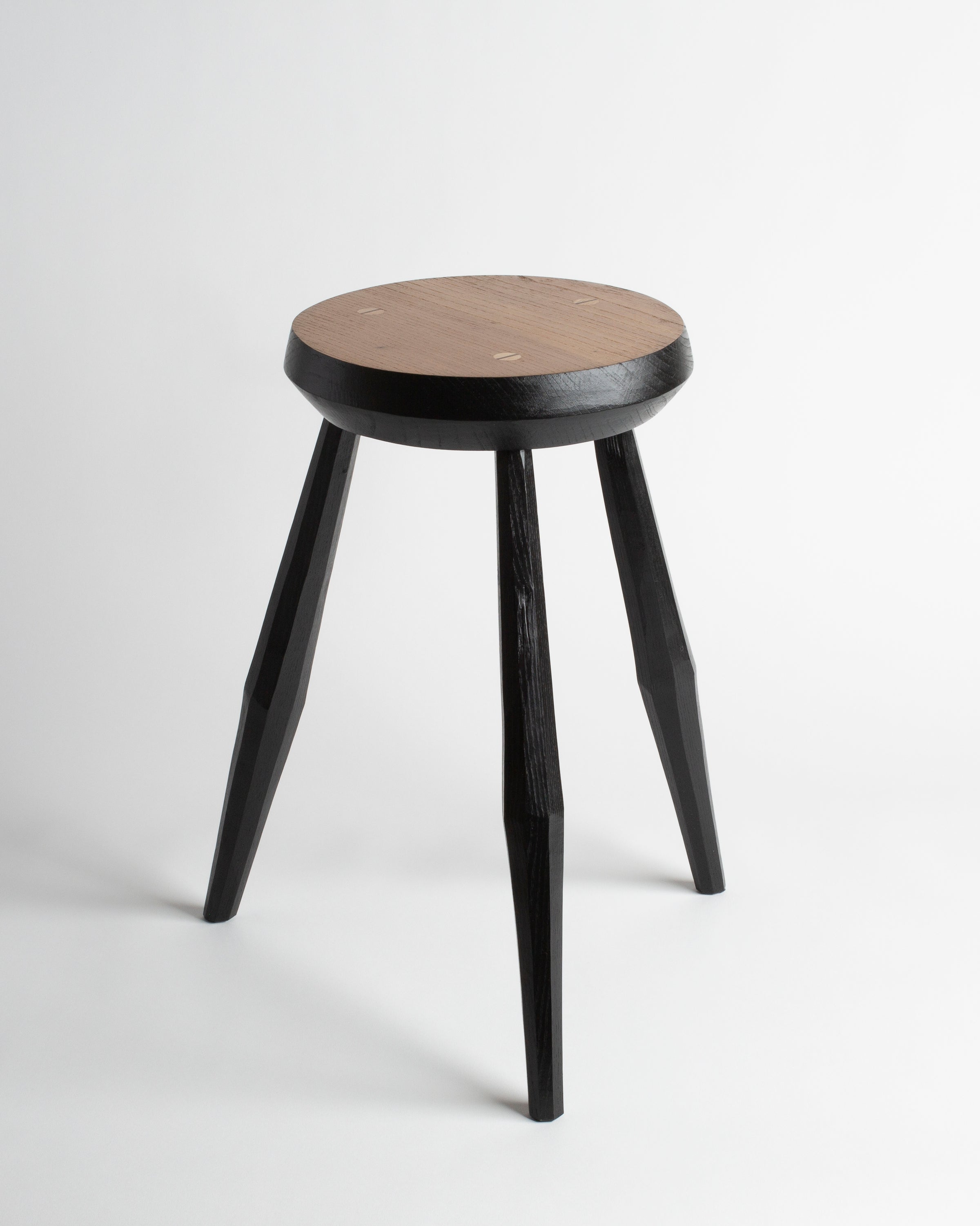 Sussex Elm Round Milking Stool in Black