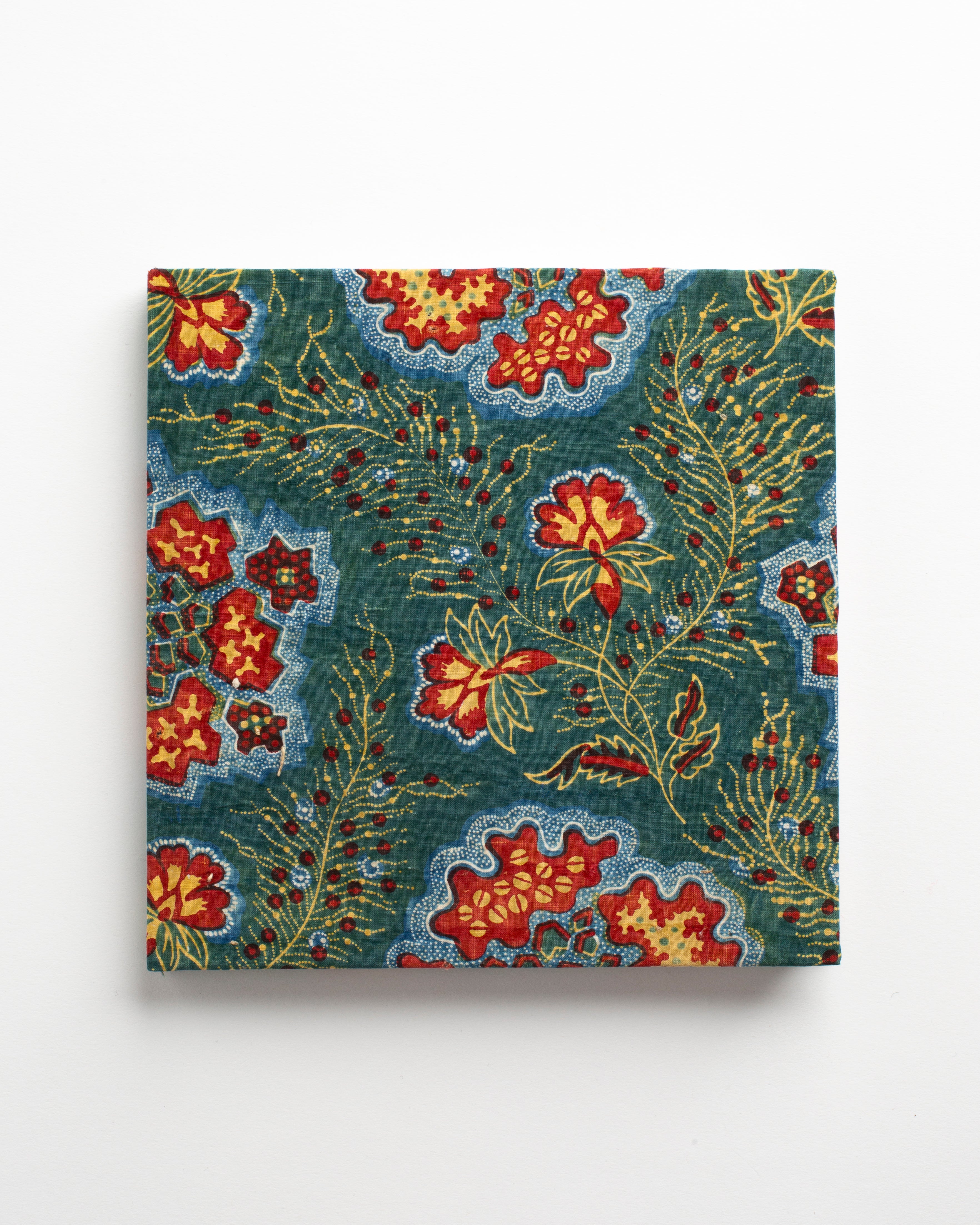 JW Anderson Official Site : Luxury Bags, Ready-To-Wear, Shoes