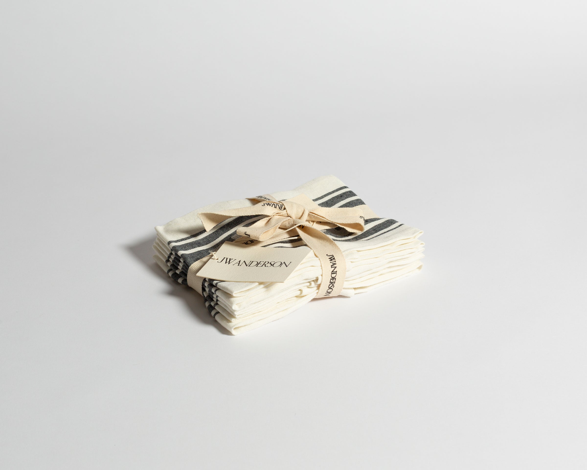 PORN NAPKINS IN BLACK & OFF-WHITE