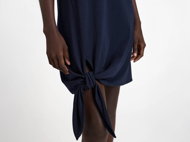 hem knot dress khaki Model Detail 1