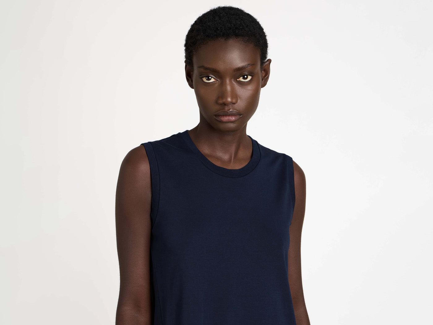 hem knot dress navy Model Detail 9