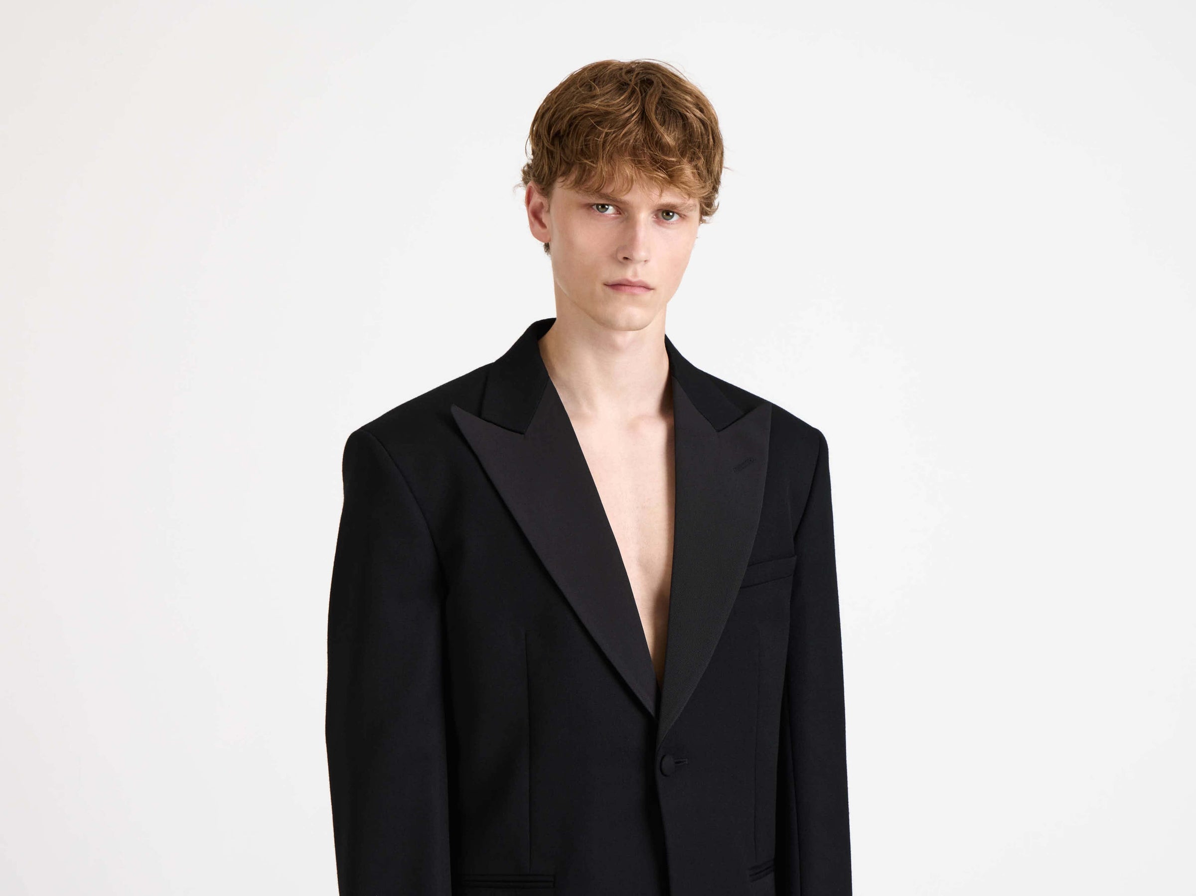 tuxedo jacket black 2 Model Detail 7