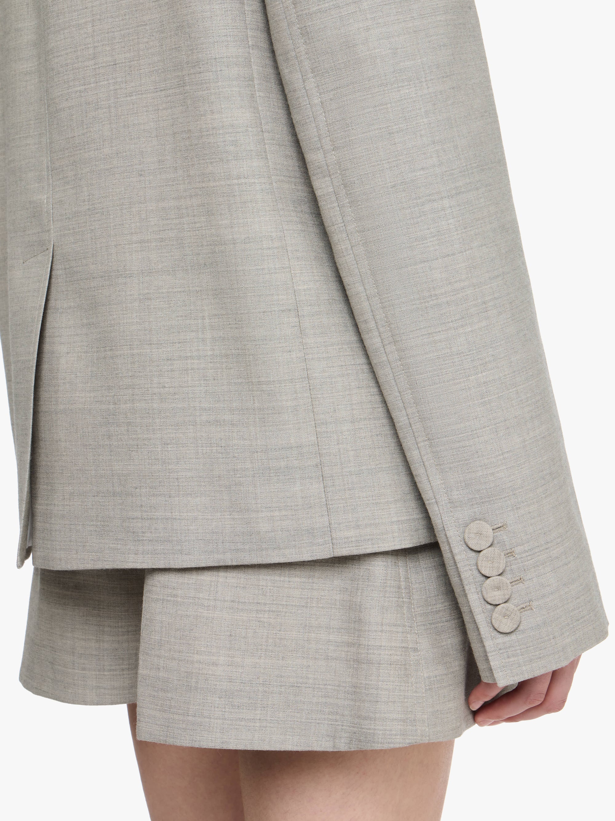 DOUBLE BREASTED TAILORED JACKET