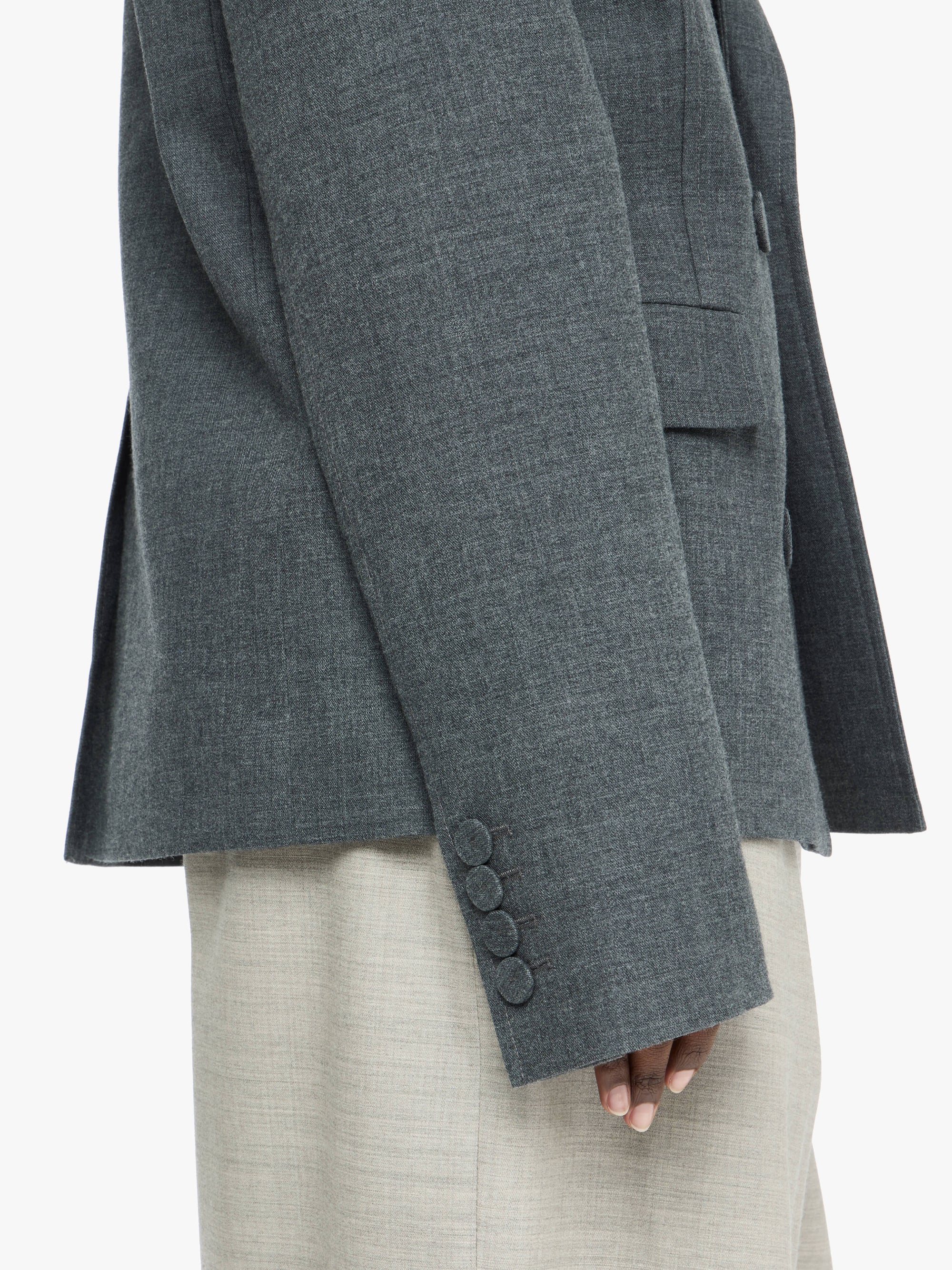 DOUBLE BREASTED TAILORED JACKET
