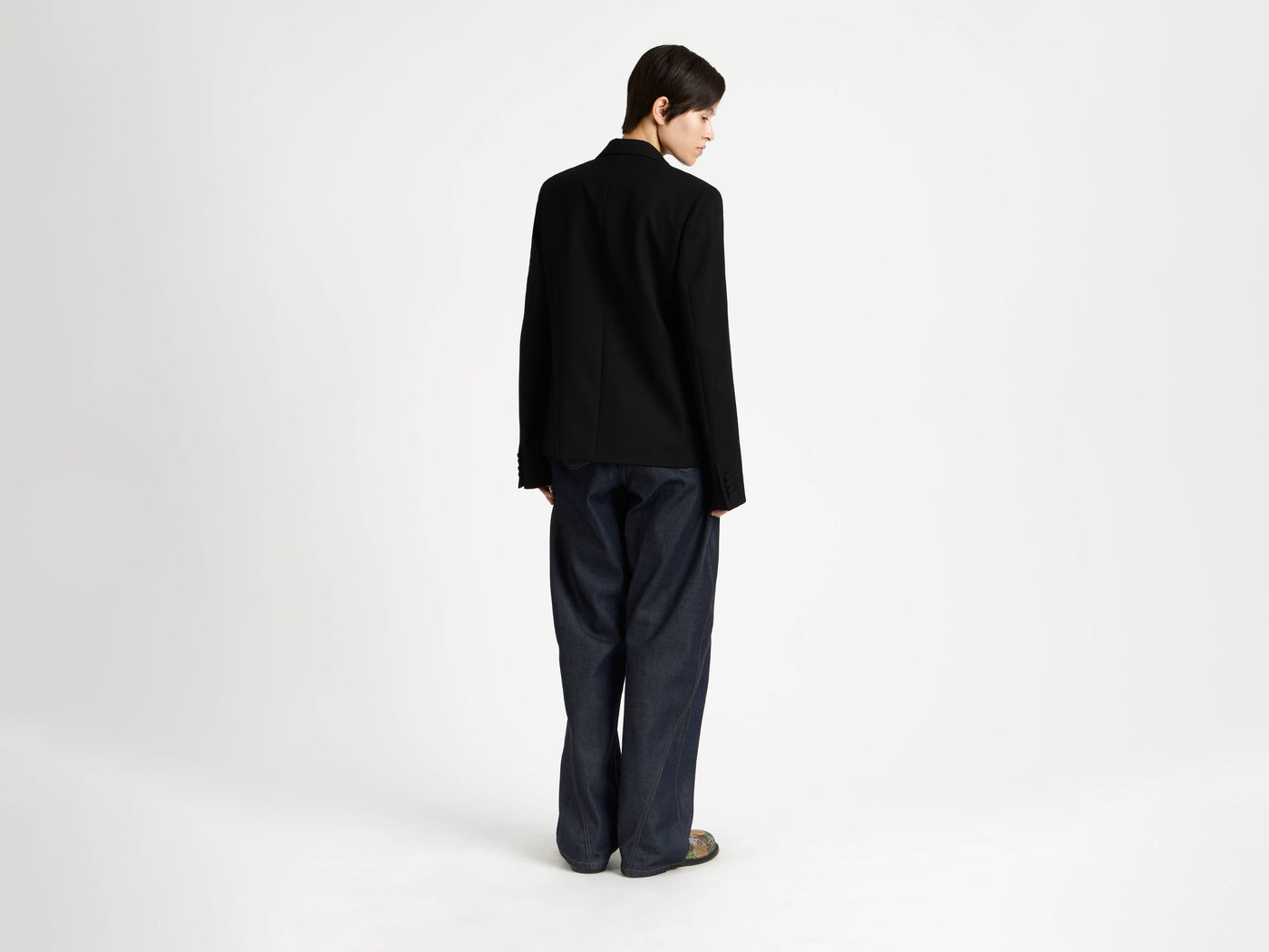 tuxedo jacket black Model Front 2