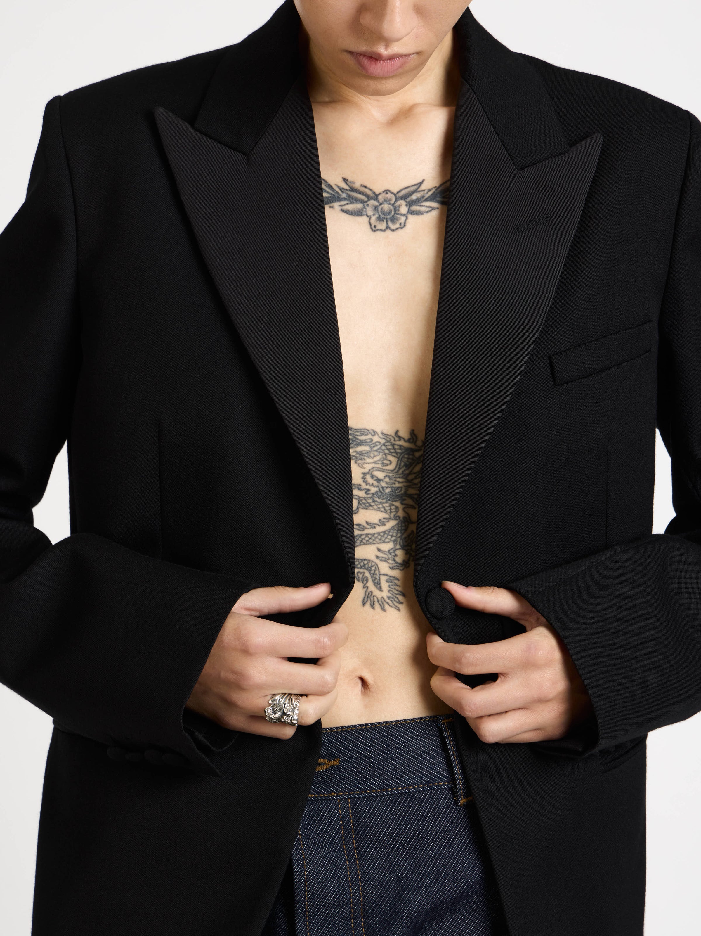 tuxedo jacket black Model Detail 9