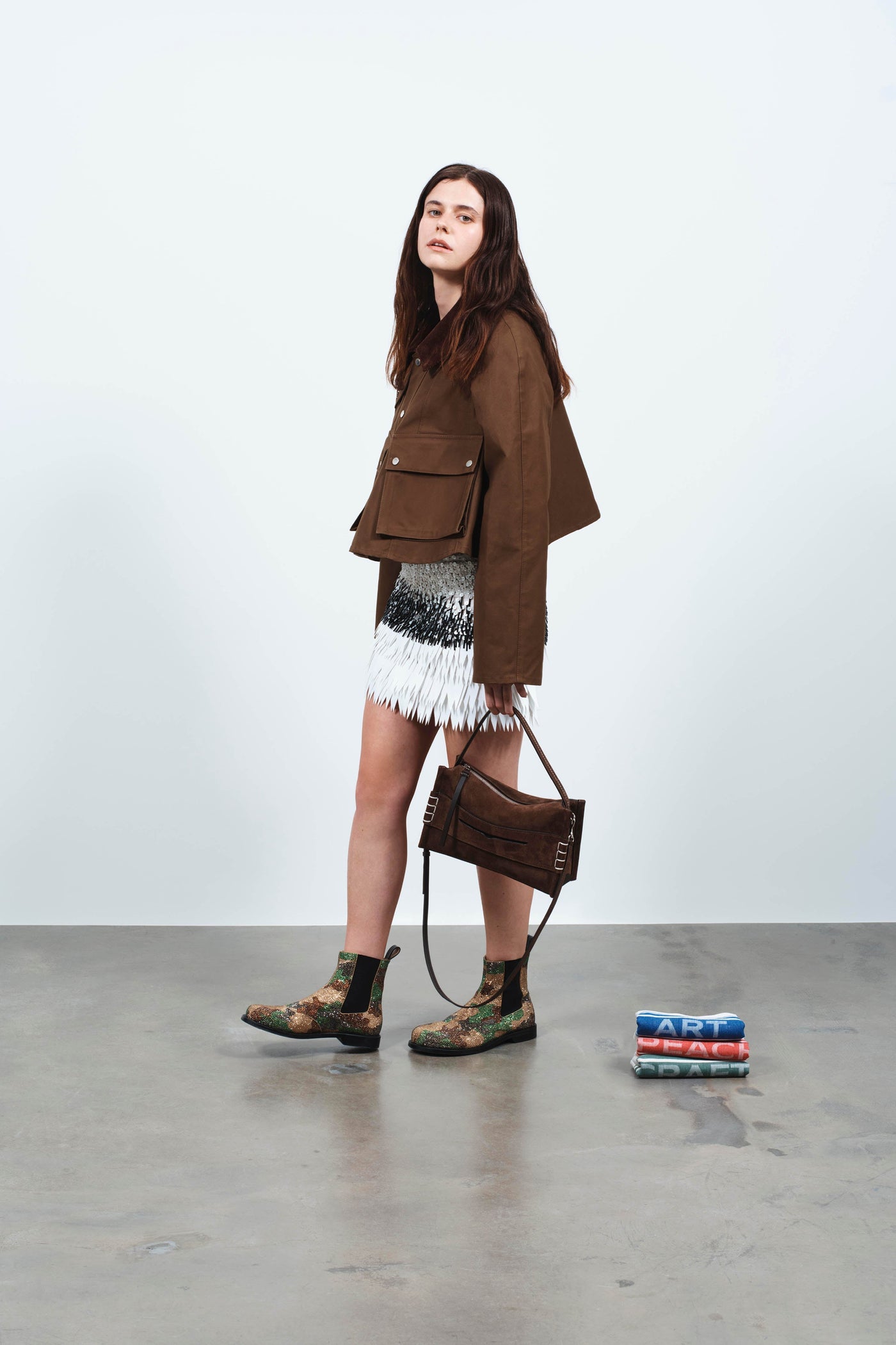 barn jacket dark olive Creative 2