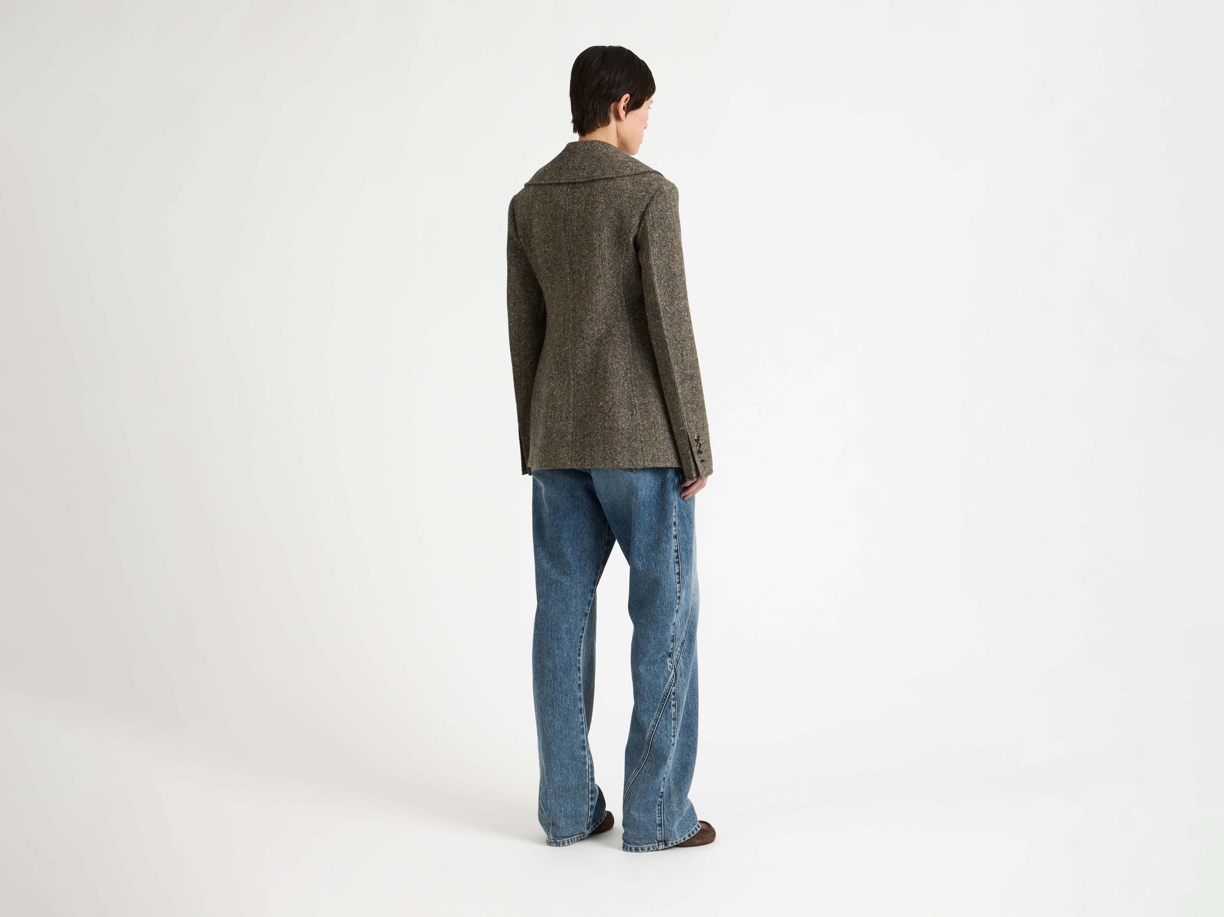 FITTED WAIST TAILORED JACKET IN BEIGE & BLACK