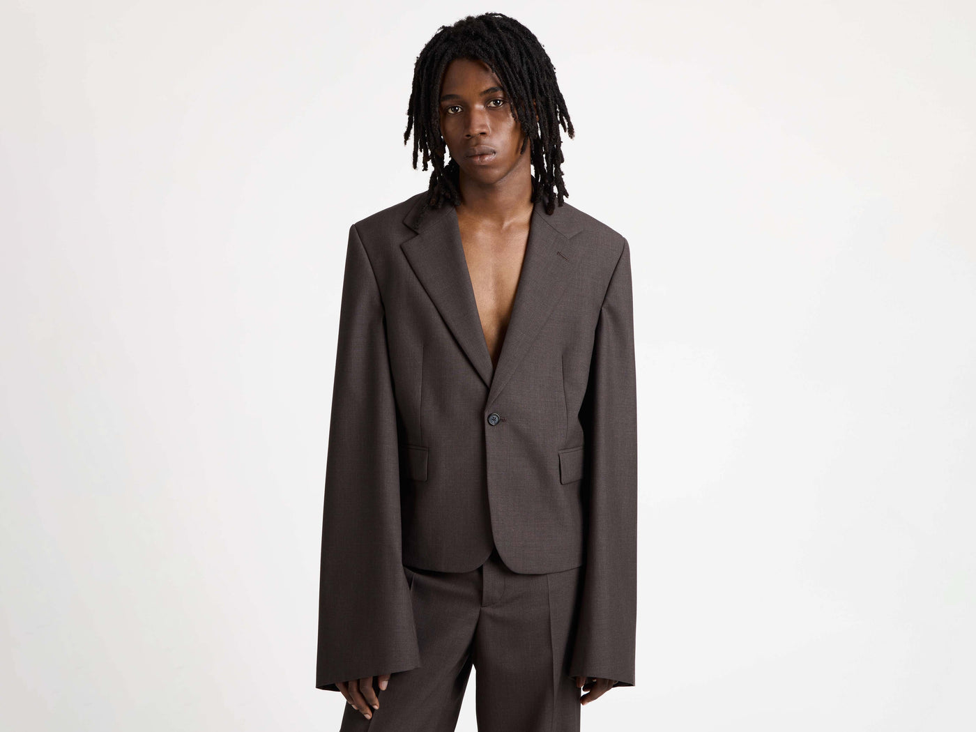 wide sleeve blazer chocolate brown Model Detail 3