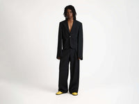 wide sleeve blazer black Model Front 1