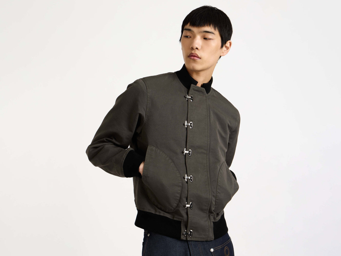 deck jacket dark grey Model Detail 8