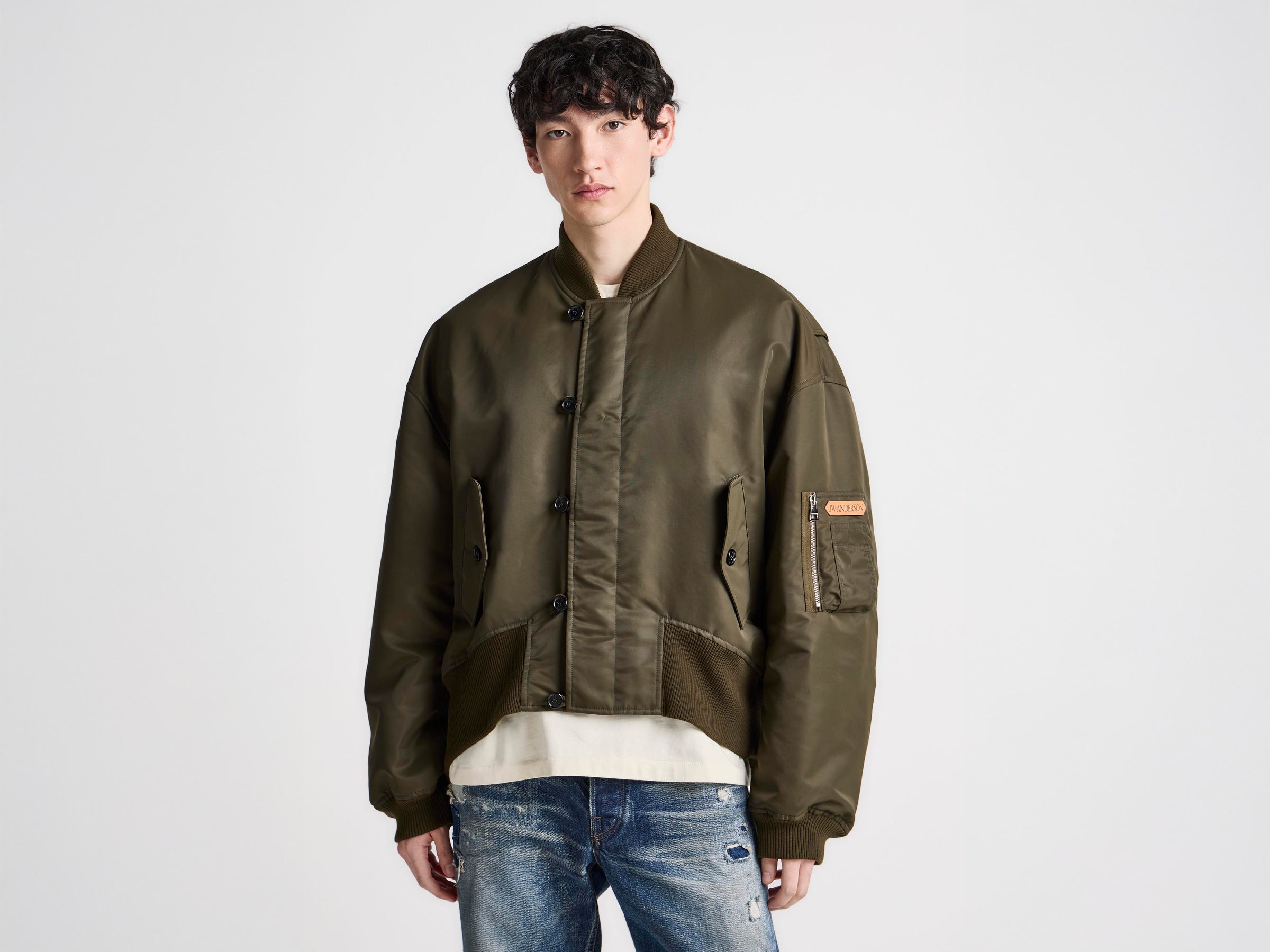 MENS OVERSIZED TIPPED HEM BOMBER JACKET IN MILITARY GREEN
