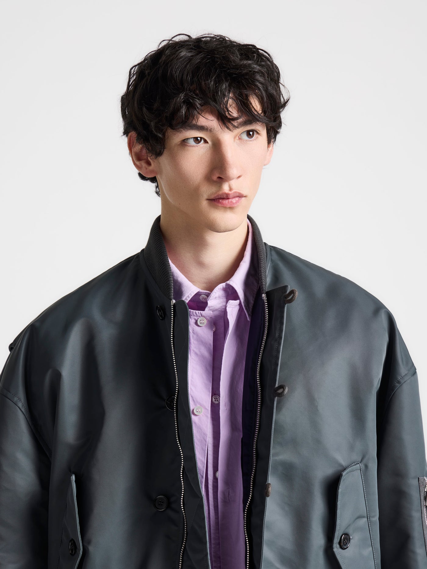 MENS OVERSIZED TIPPED HEM BOMBER JACKET IN DARK GREY