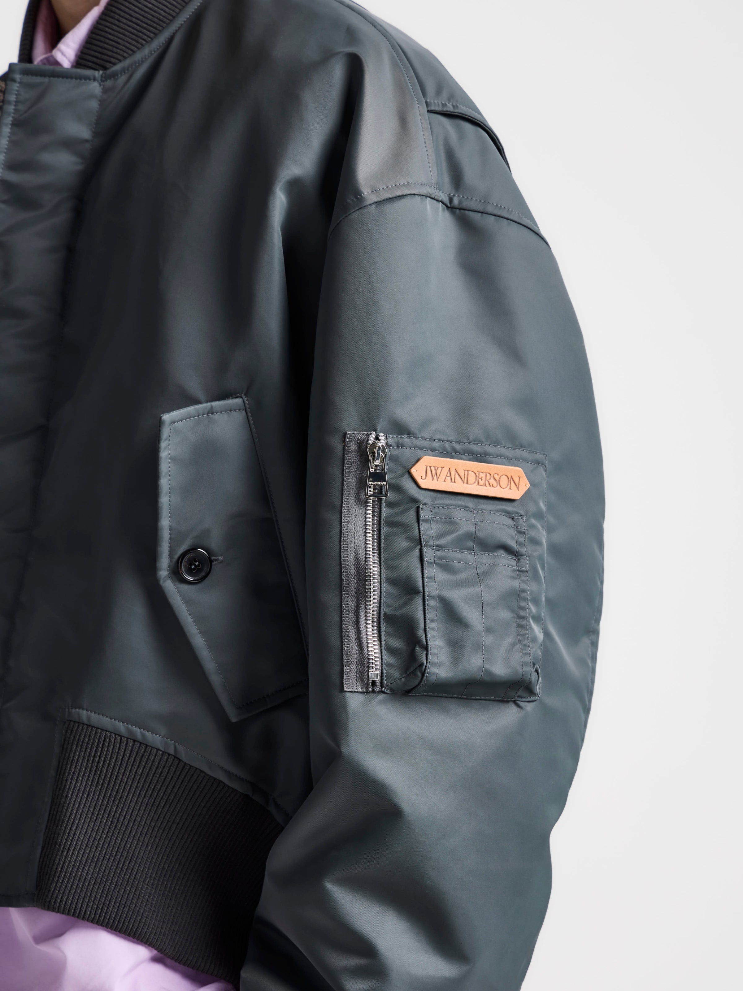 MENS OVERSIZED TIPPED HEM BOMBER JACKET IN DARK GREY