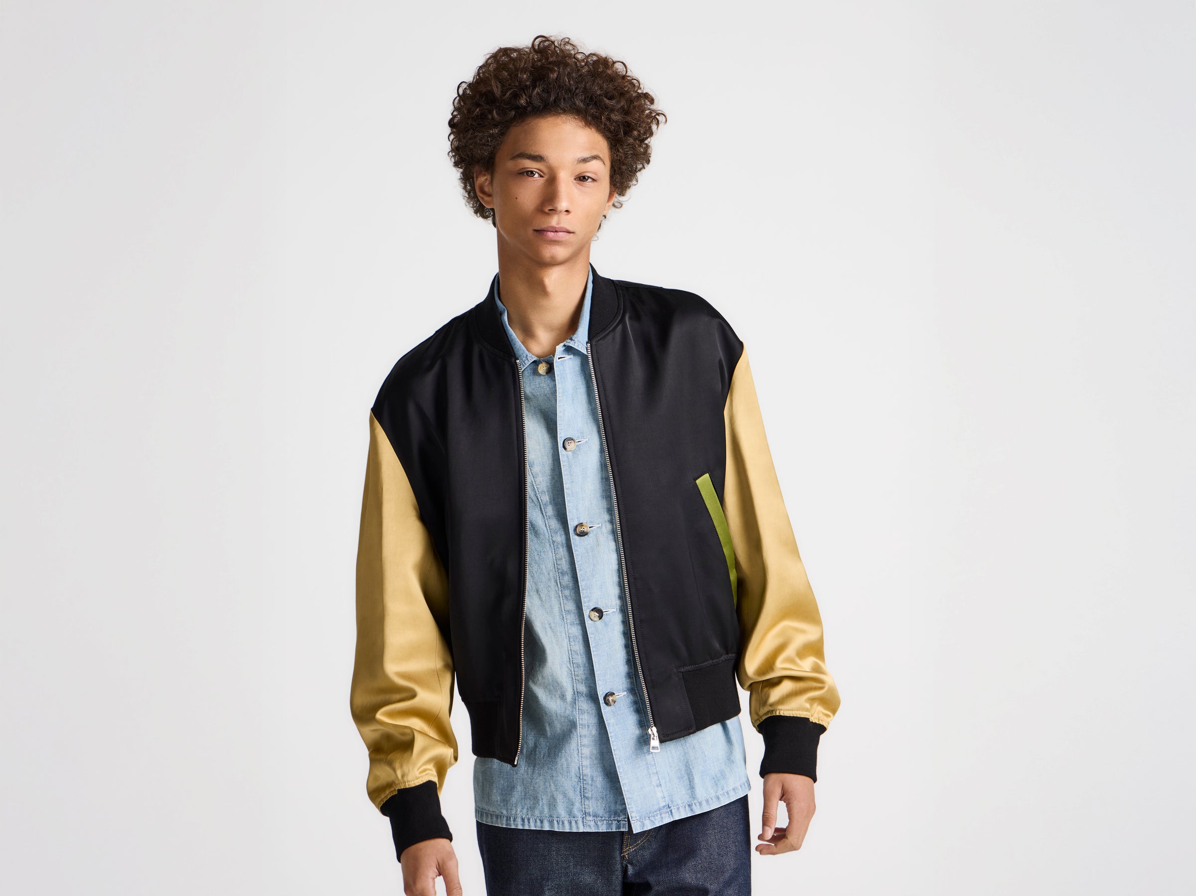 MENS SATIN BLOUSON IN BLACK & MULTI