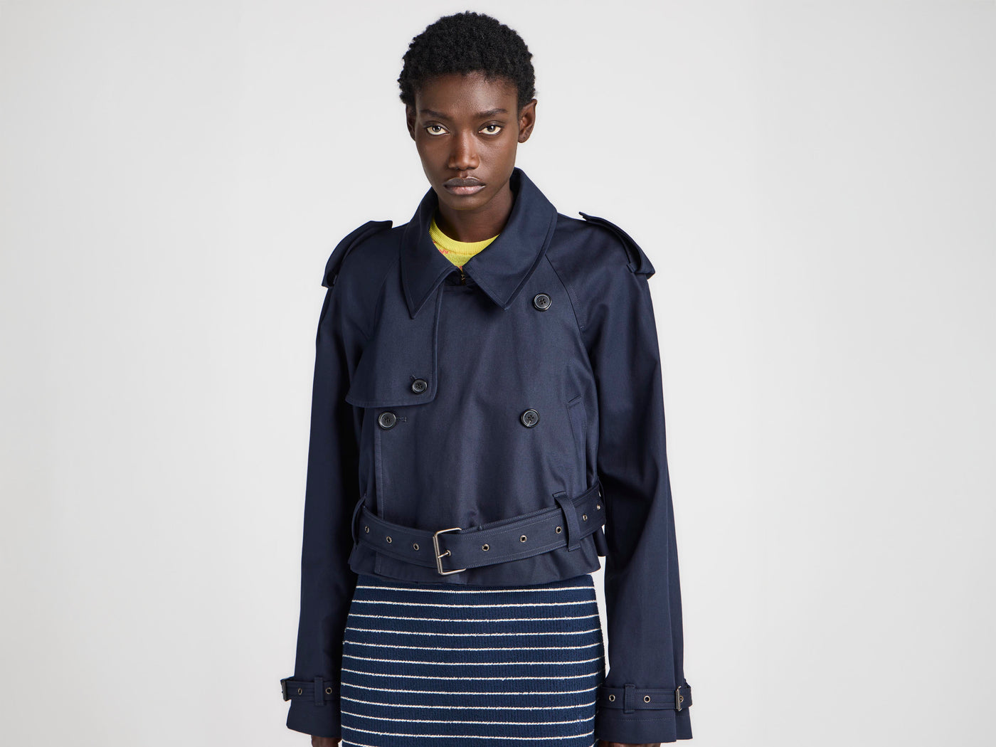 WOMENS CROPPED TRENCH IN NAVY