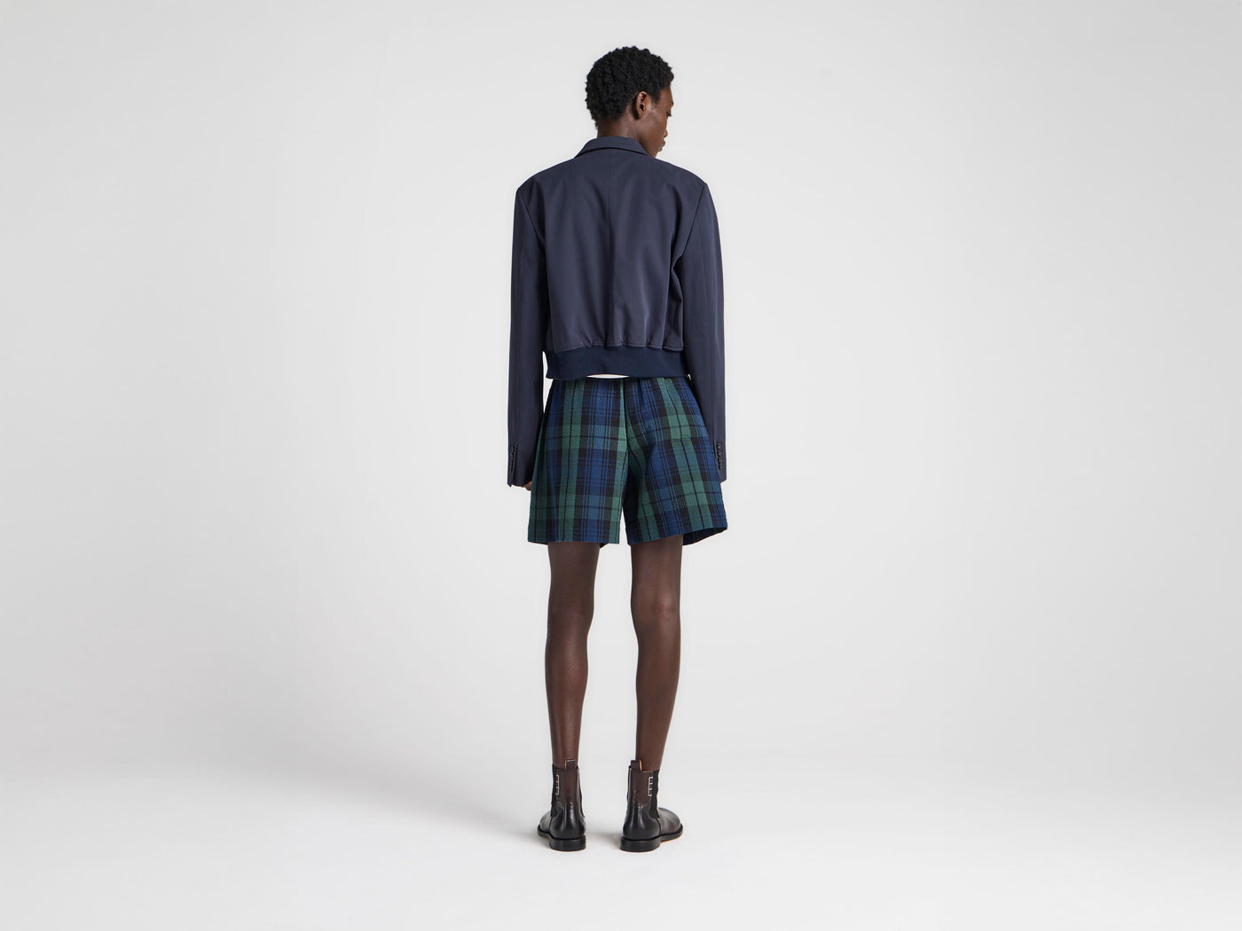 WOMENS CROPPED BLAZER IN NAVY