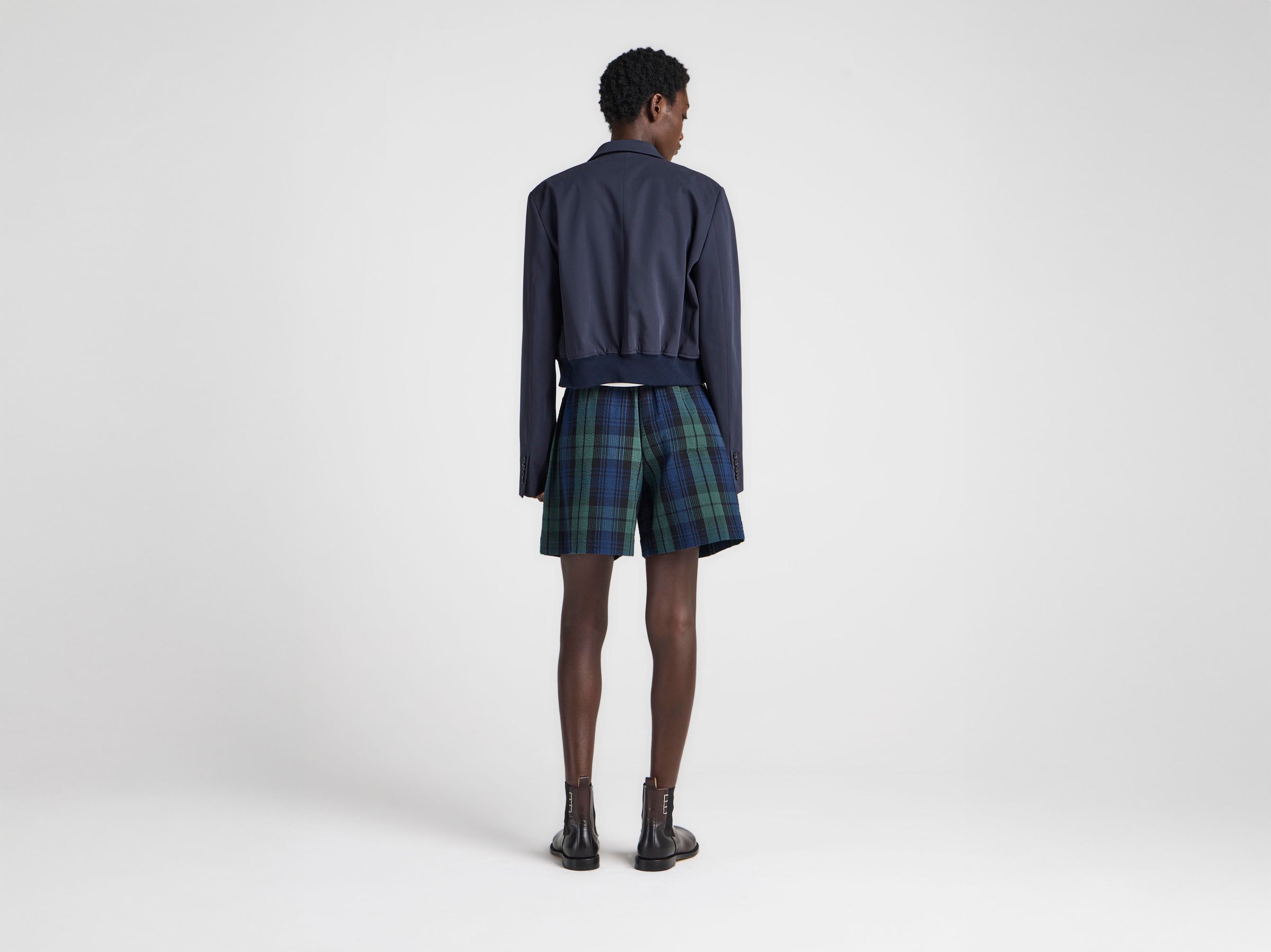 WOMENS CROPPED BLAZER IN NAVY
