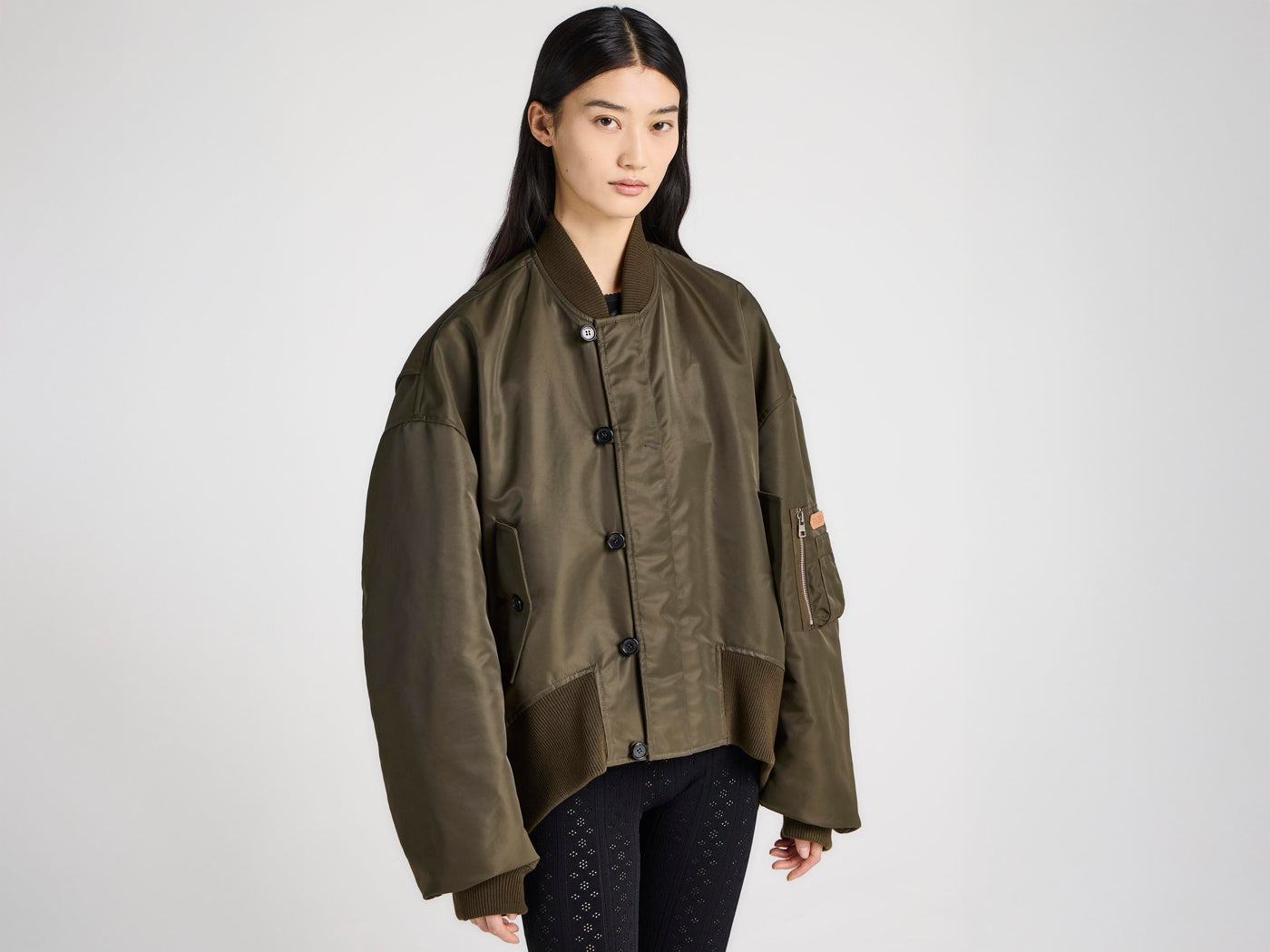 WOMENS OVERSIZED TIPPED HEM BOMBER JACKET IN MILITARY GREEN