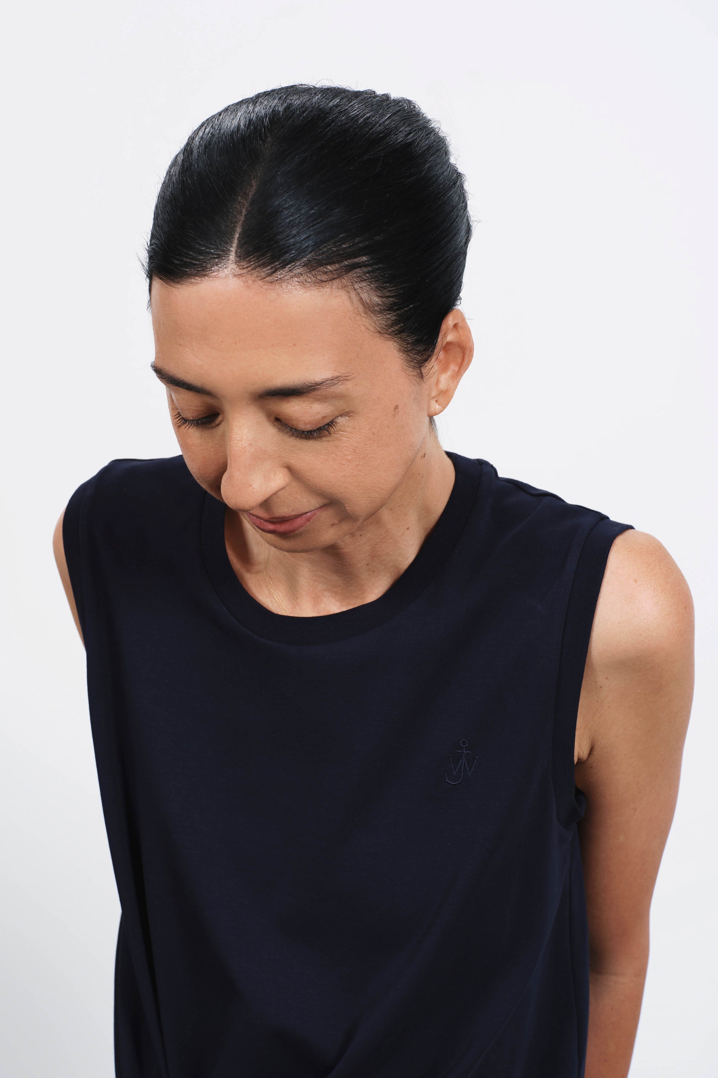 hem knot tank top navy Creative 4