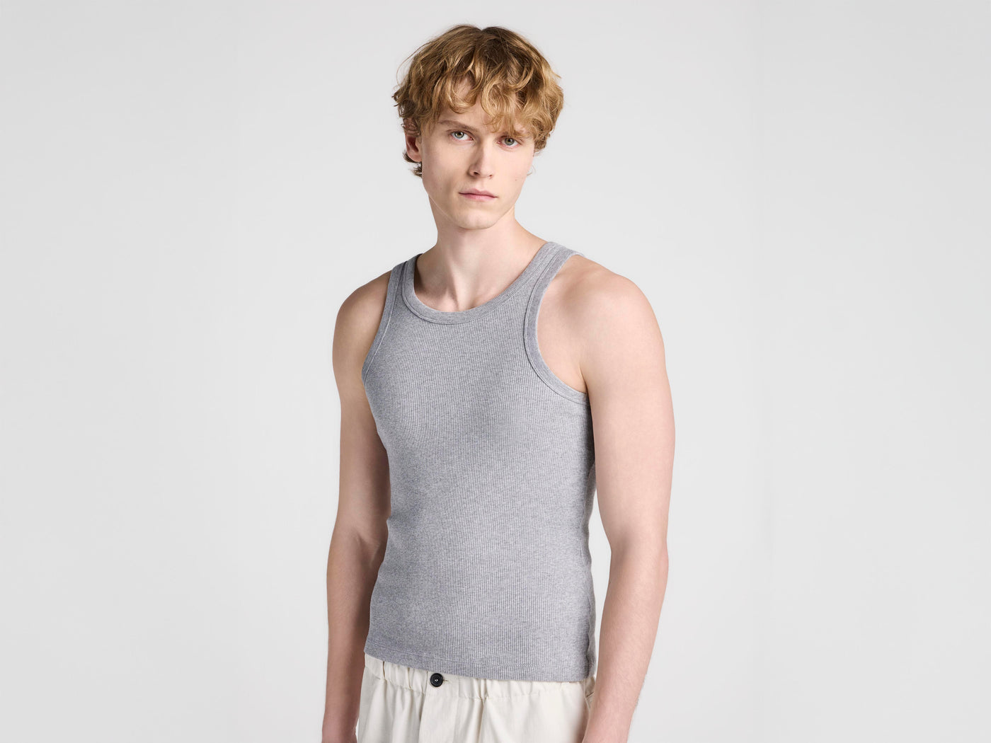 MENS RIB VEST IN MID GREY MELANGE