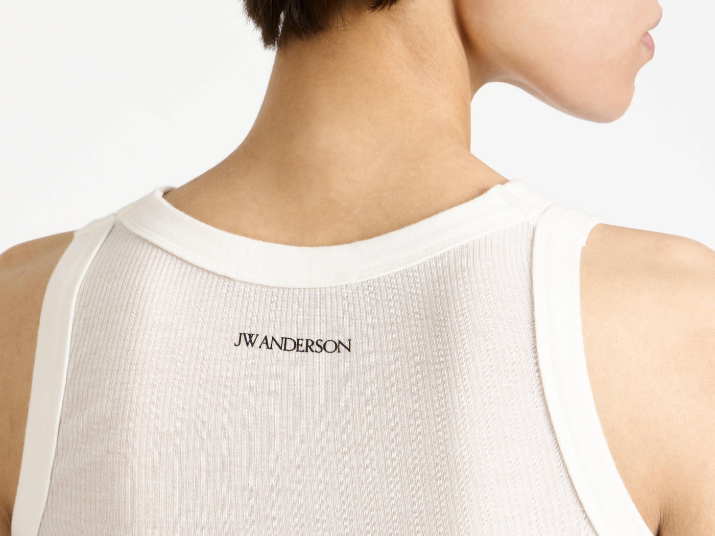 sheer vest off white Model Detail 6