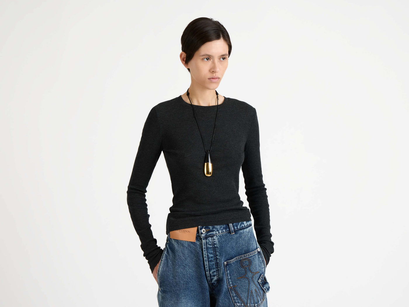 longsleeve crew neck charcoal melange Model Back 3
