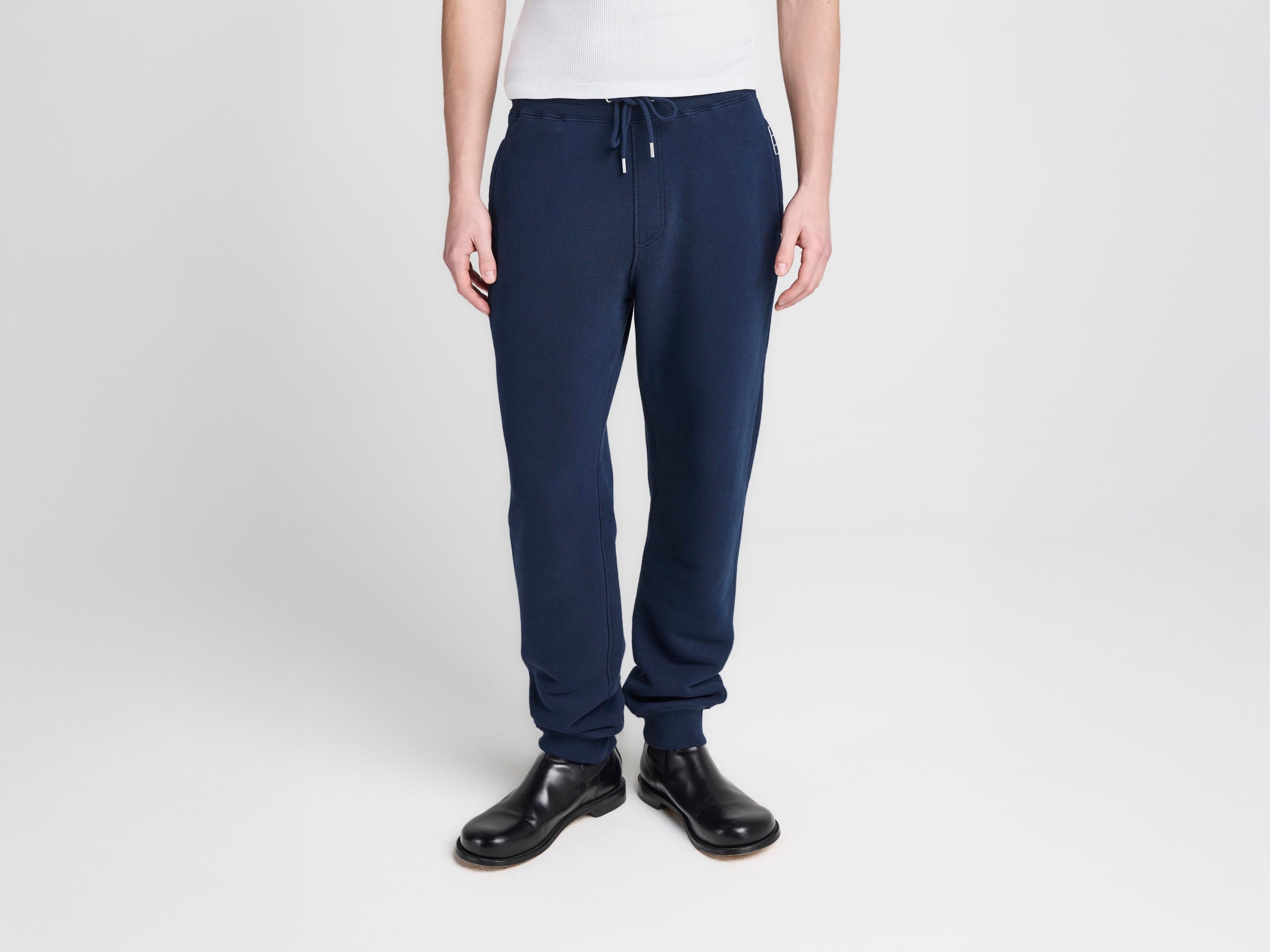 MENS CUFFED SWEATPANTS IN NAVY