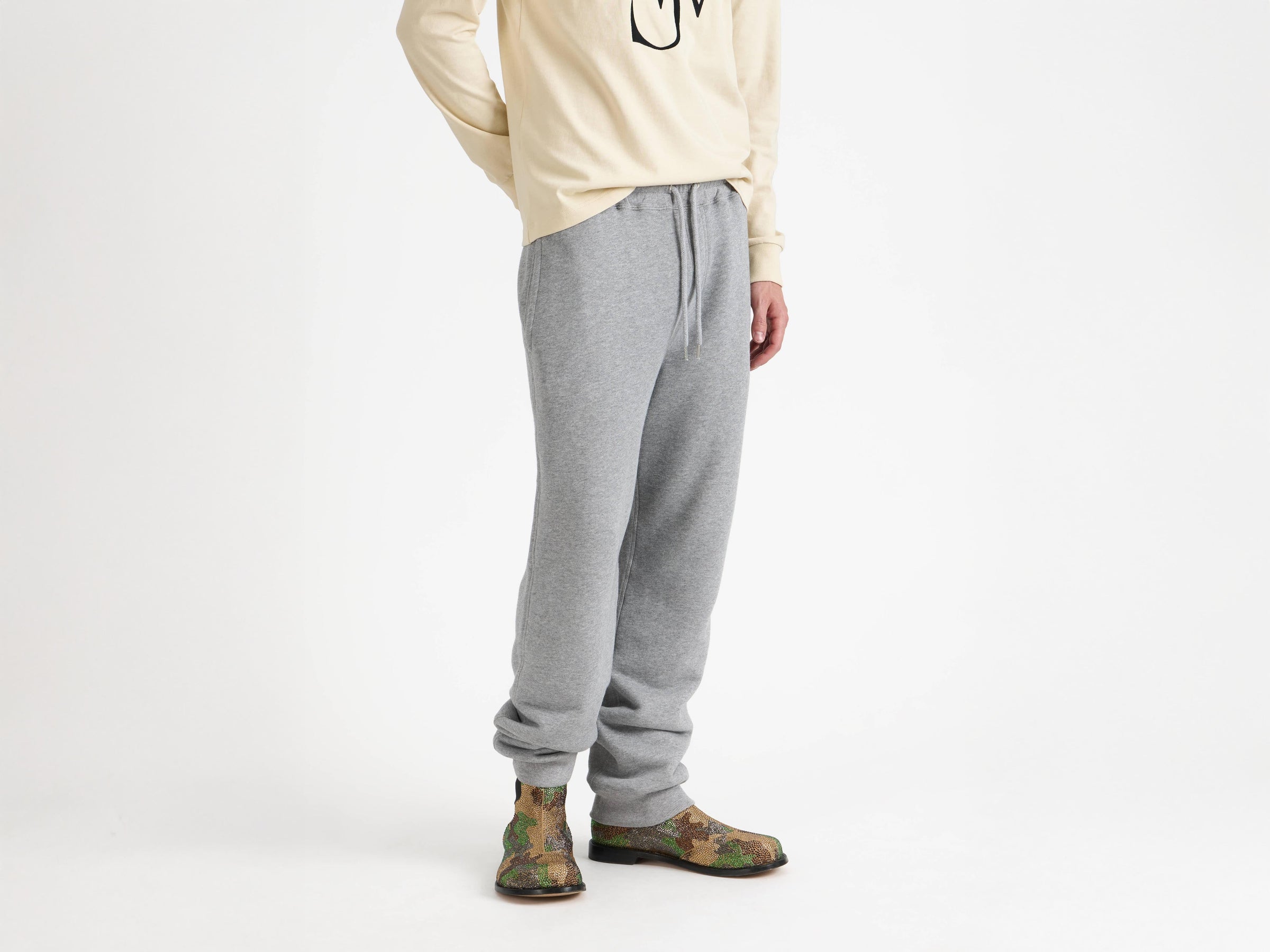 cuffed sweatpants mid grey melange Model Detail 8