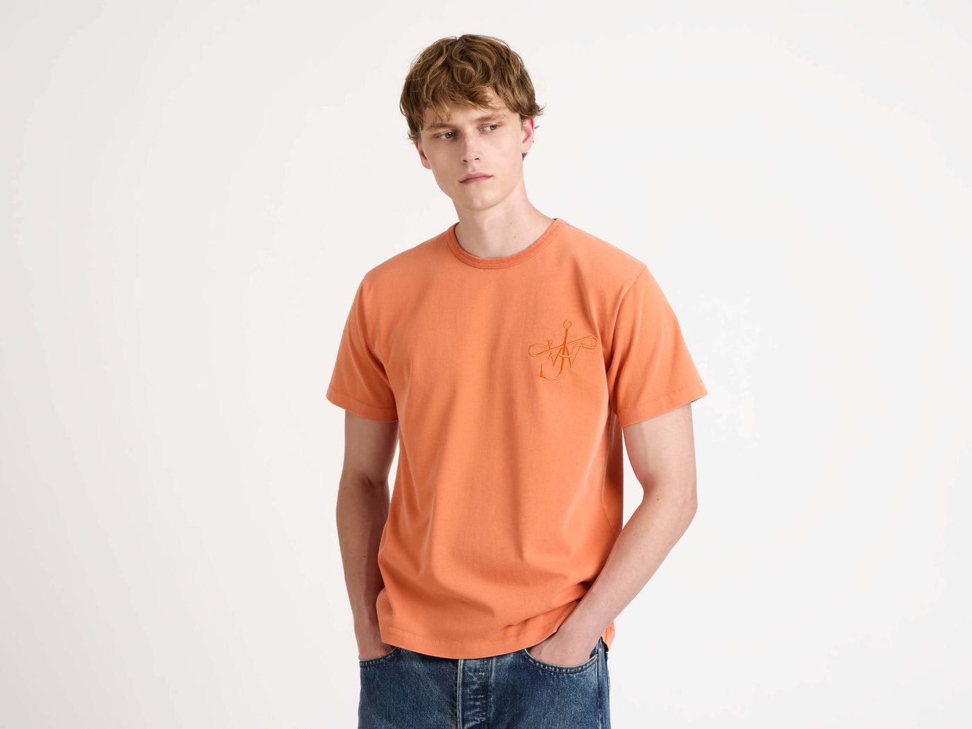 ribbon anchor t shirt washed orange Model Detail 6