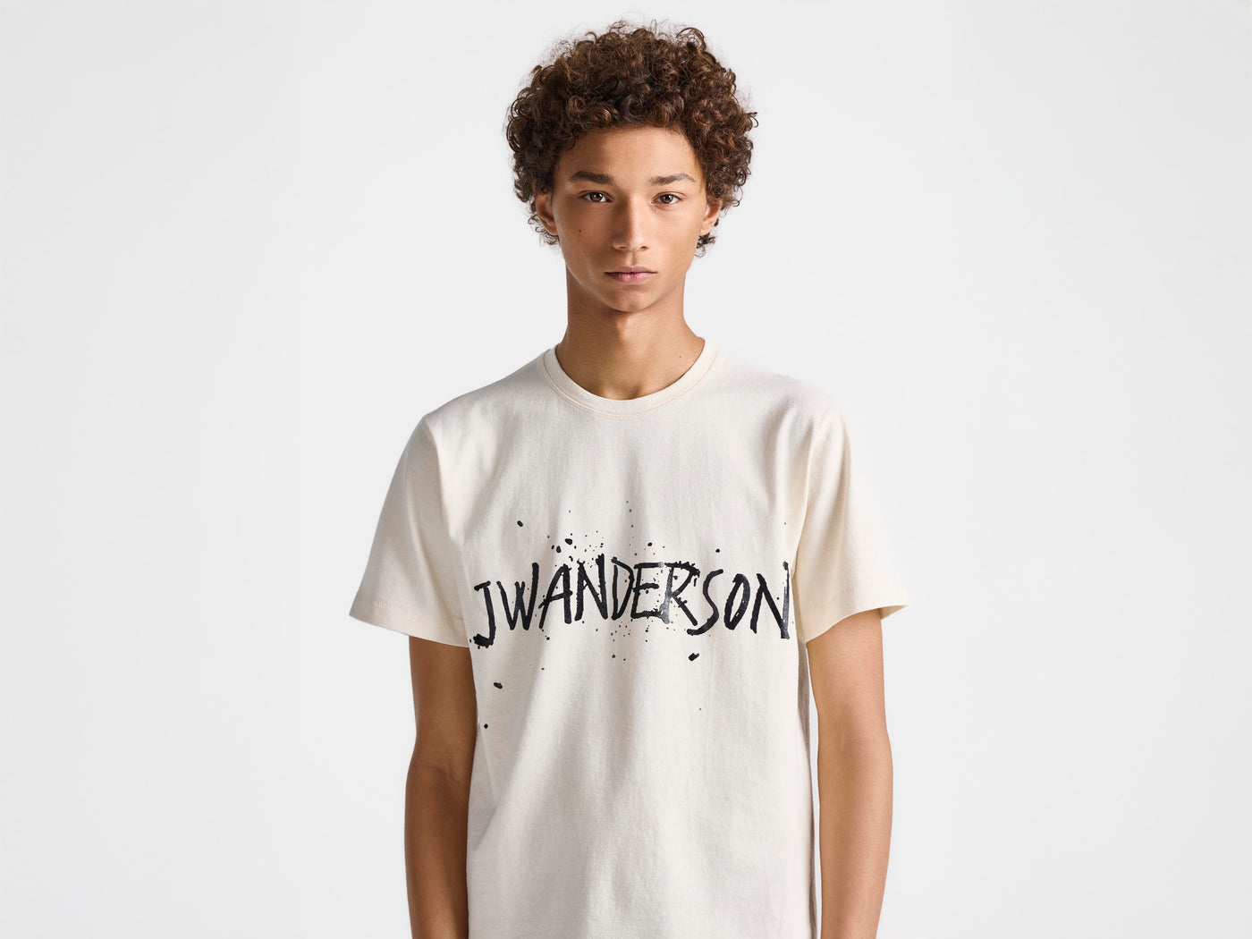 MENS CIRCULAR T-SHIRT IN ECRU