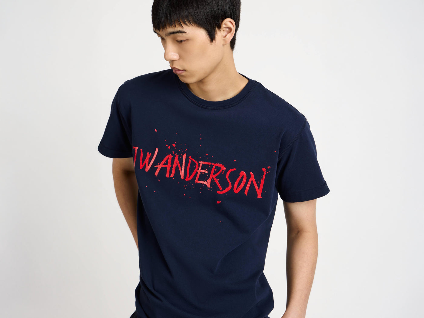 CIRCULAR T-SHIRT IN NAVY