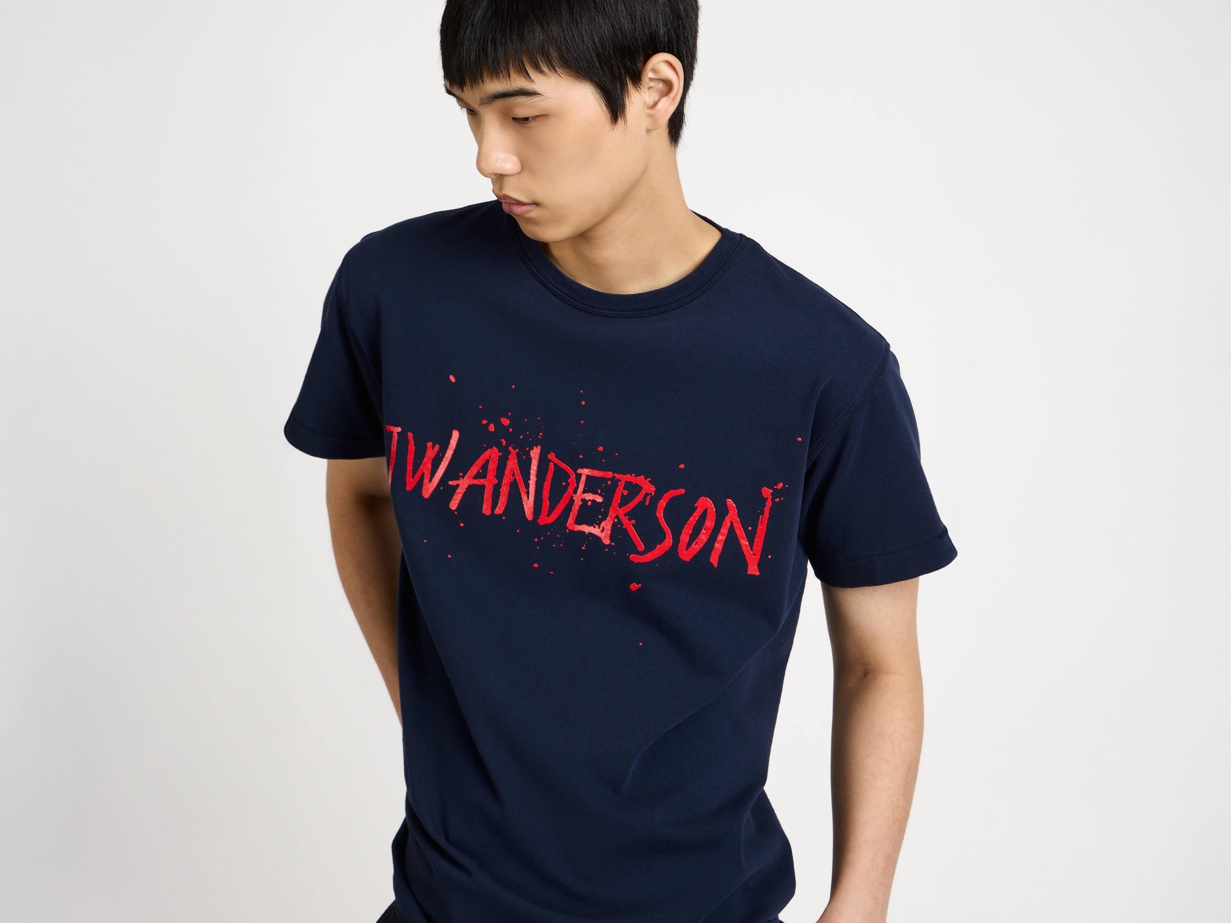 CIRCULAR T-SHIRT IN NAVY