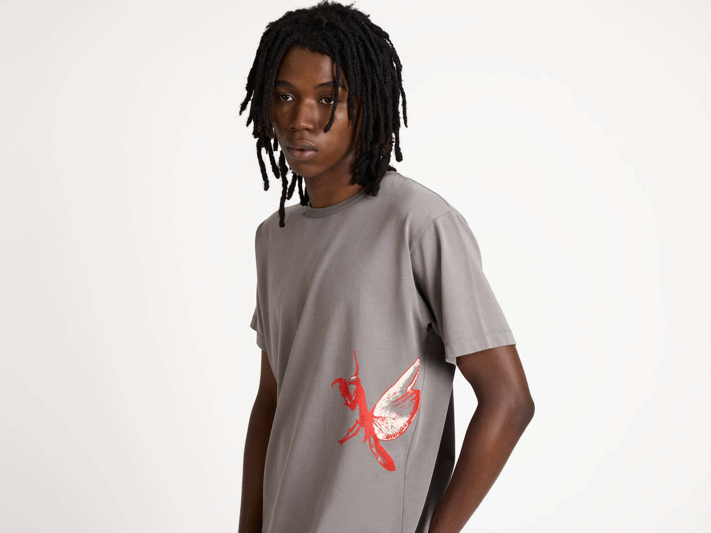 praying mantis t shirt grey Model Back 1