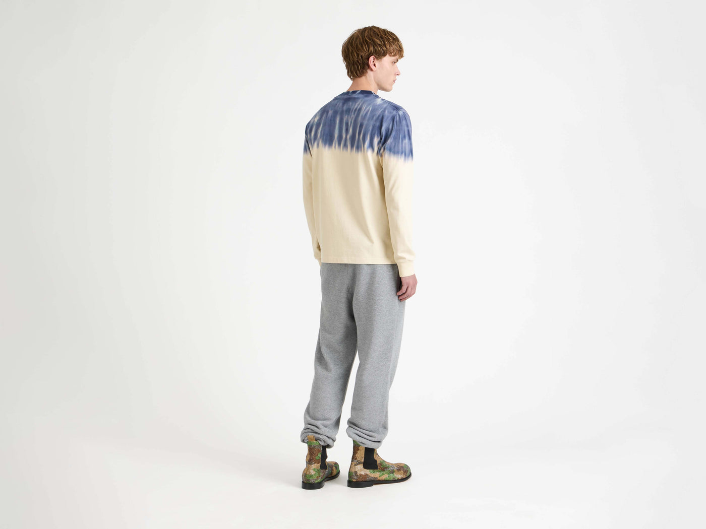 tie dye ribbon anchor longsleeve ecru navy Model Back 3