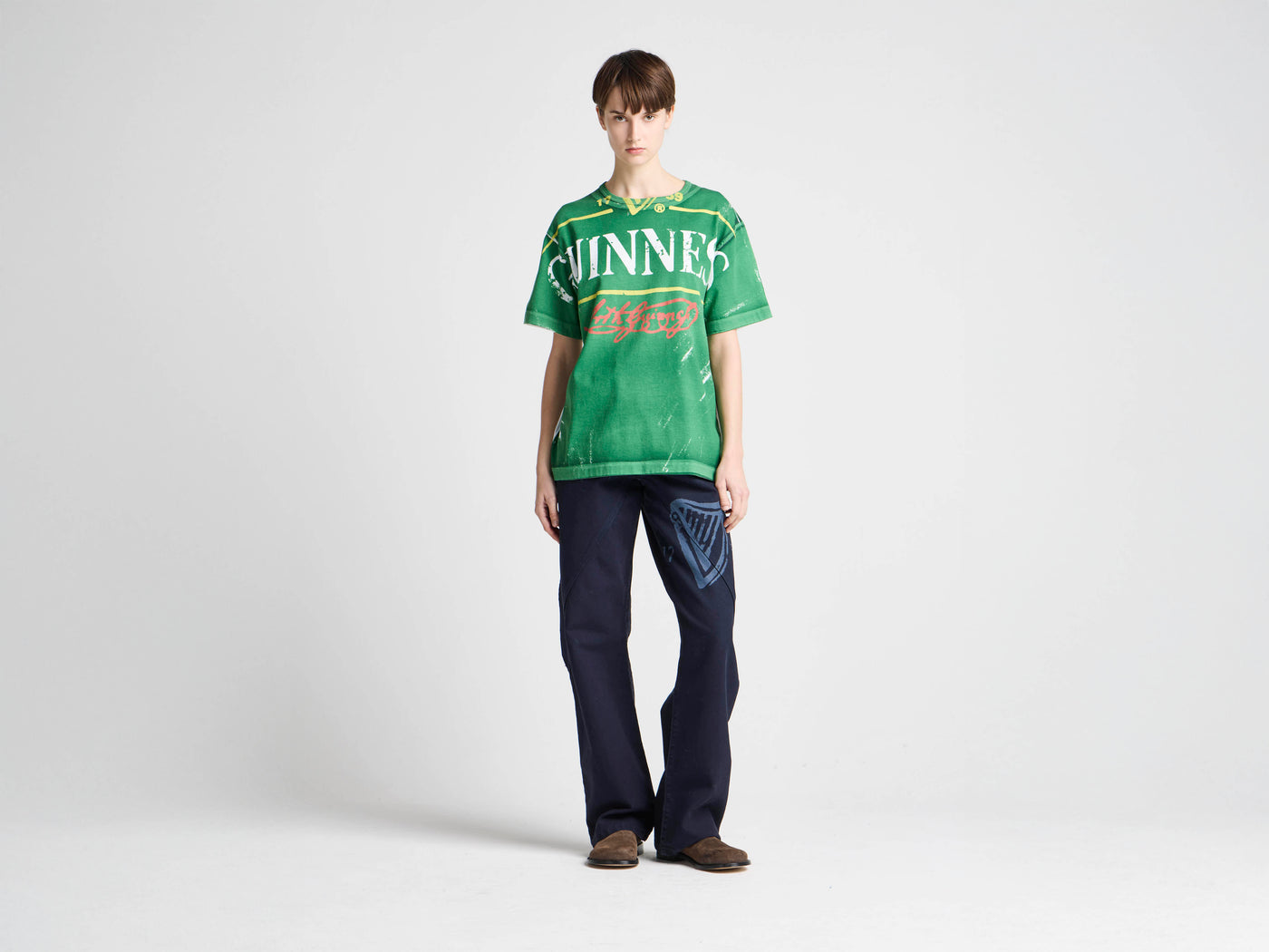 Unisex JW ANDERSON X GUINNESS BOTTLE TOP PRINT T-SHIRT IN GREEN