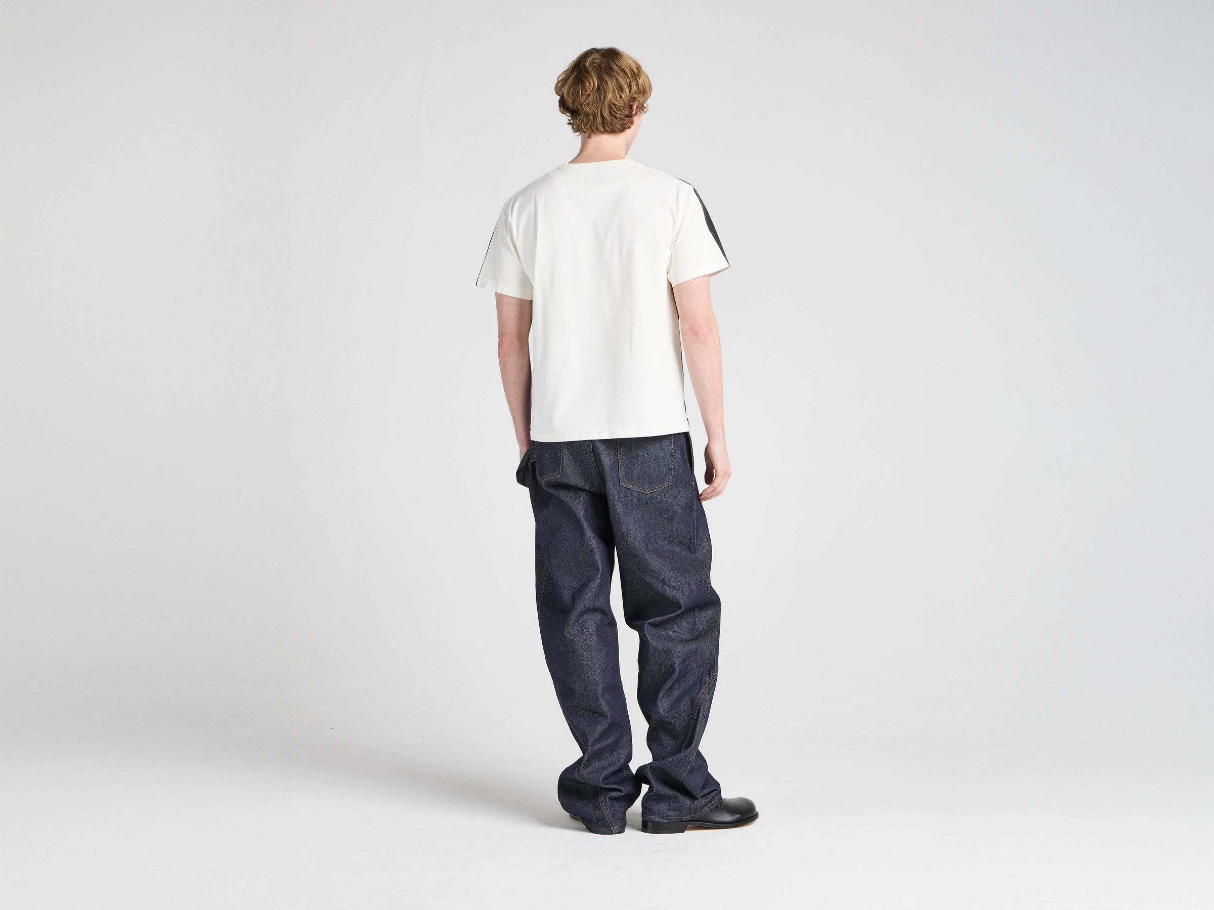 Unisex JW ANDERSON X GUINNESS BOTTLE TOP PRINT T-SHIRT IN BLACK