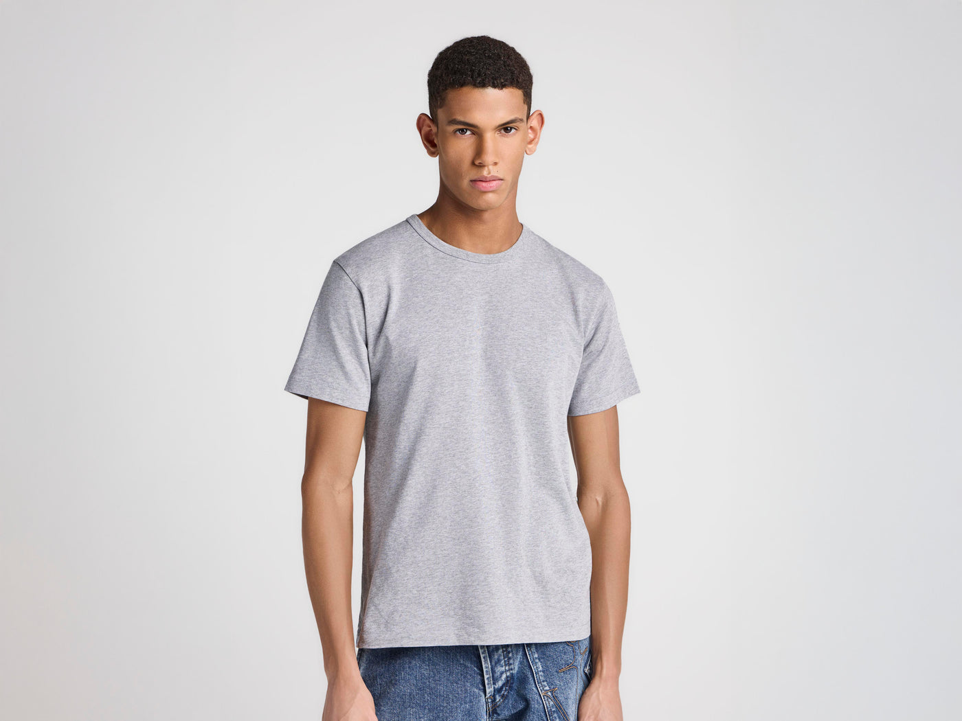 MENS EMBROIDERED ANCHOR T-SHIRT IN MID GREY MELANGE