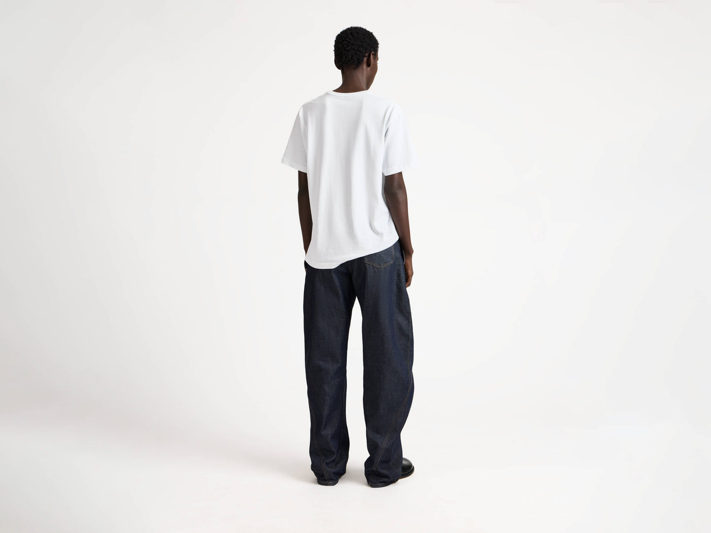 embroidered anchor t shirt white Model Back 2