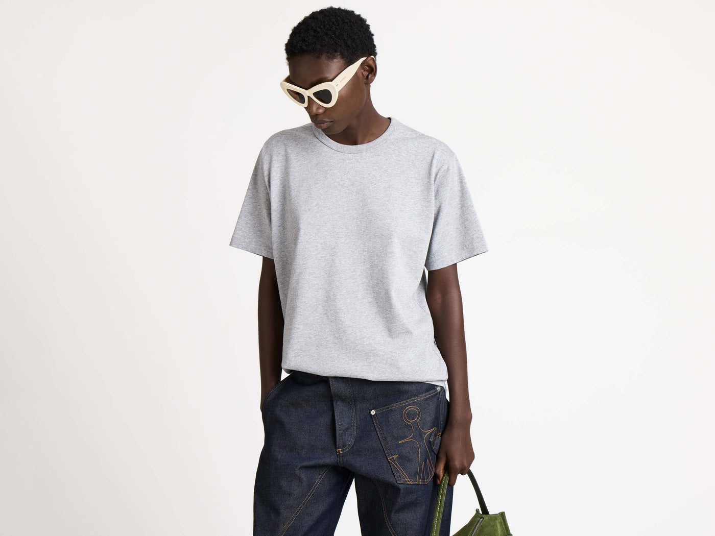 EMBROIDERED ANCHOR T-SHIRT IN MID GREY MELANGE