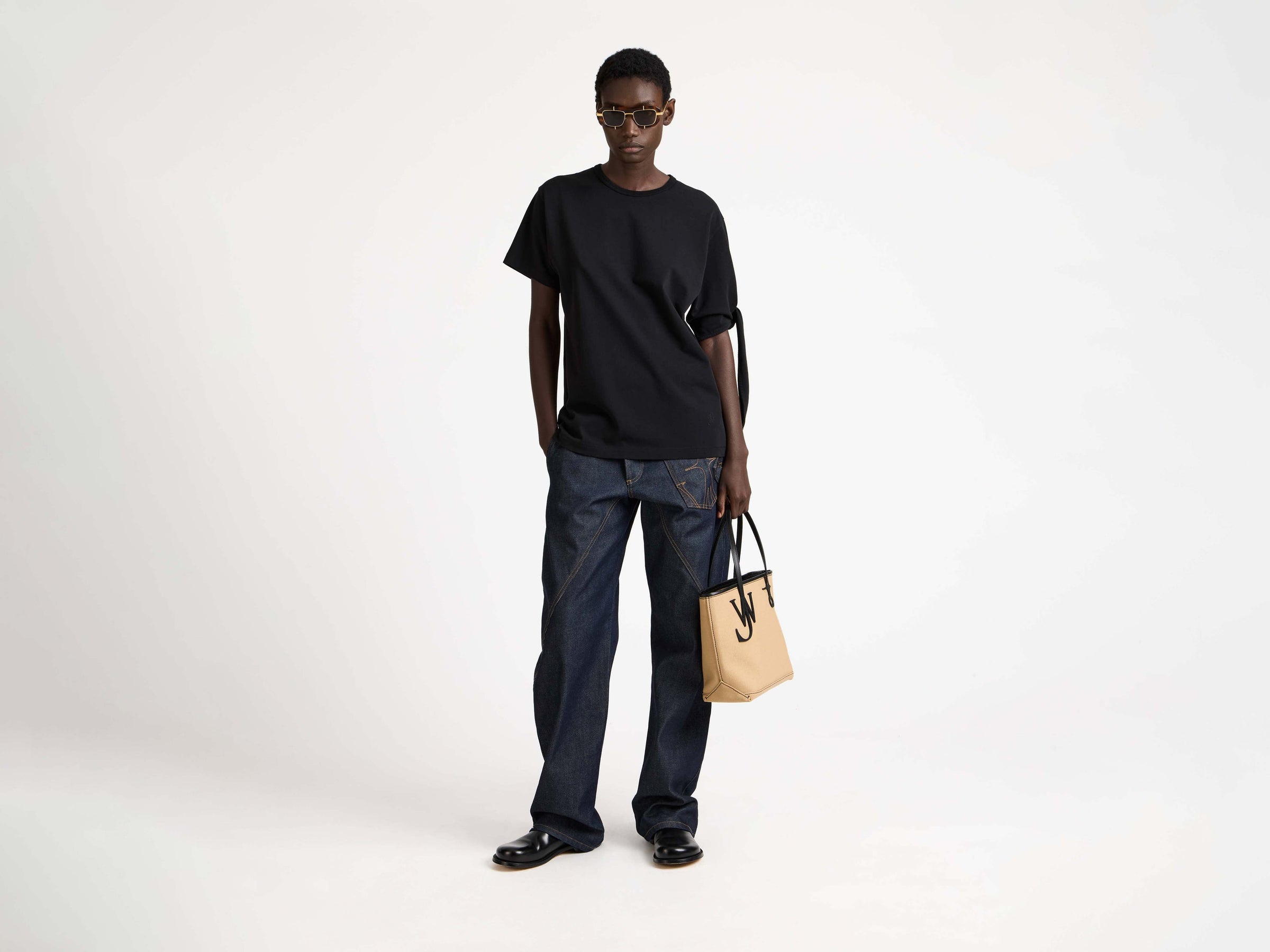 CL_SLEEVE KNOT T-SHIRT - BLACK_JT0334PG1937